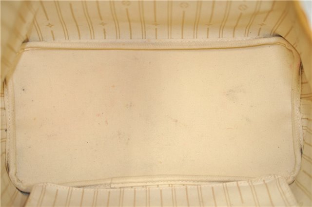 Authentic Louis Vuitton Damier Azur Neverfull MM Tote Bag N51107 LV 7779E