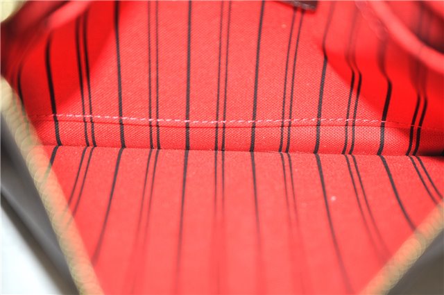 Authentic Louis Vuitton Damier Neverfull Pouch Purse Clutch Bag LV 8102E