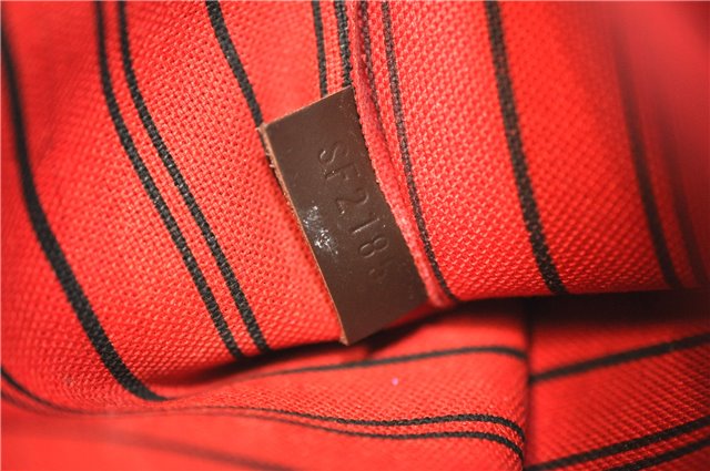 Authentic Louis Vuitton Damier Neverfull Pouch Purse Clutch Bag LV 9404E