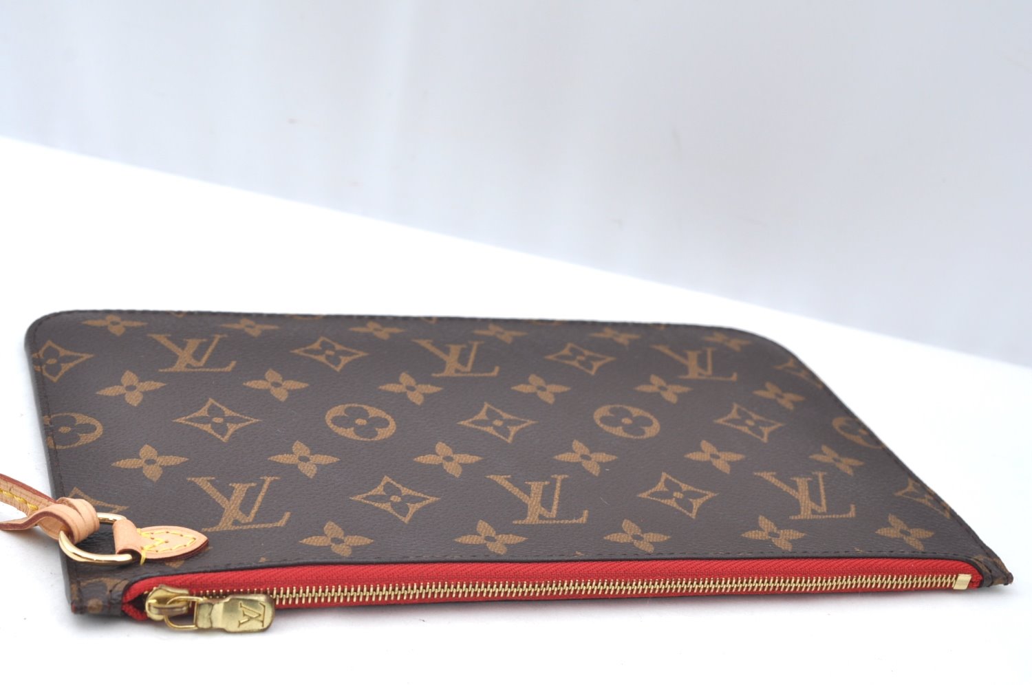 Authentic Louis Vuitton Monogram Neverfull Pouch Purse Clutch Bag Red LV K4383