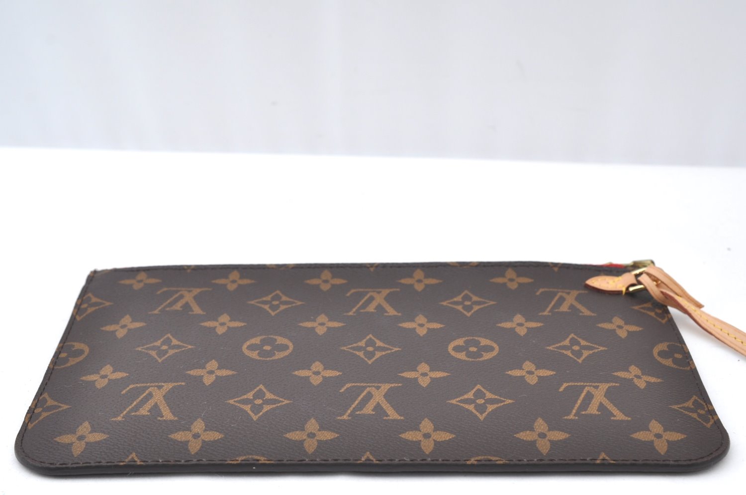 Authentic Louis Vuitton Monogram Neverfull Pouch Purse Clutch Bag Red LV K4383