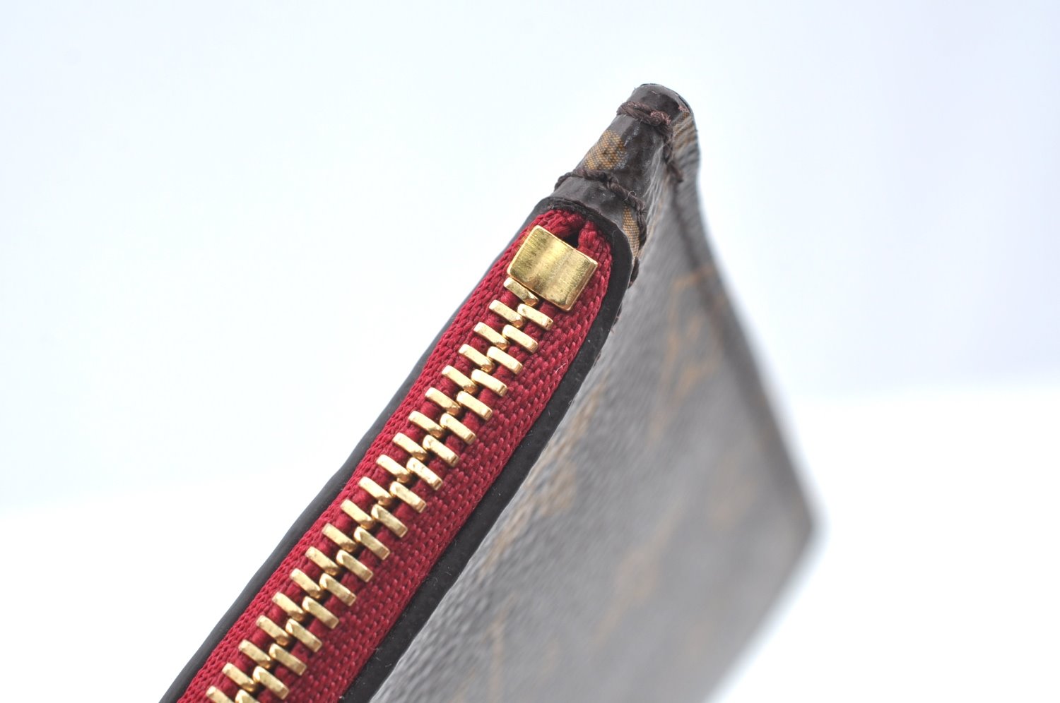 Authentic Louis Vuitton Monogram Neverfull Pouch Purse Clutch Bag Purple K4407