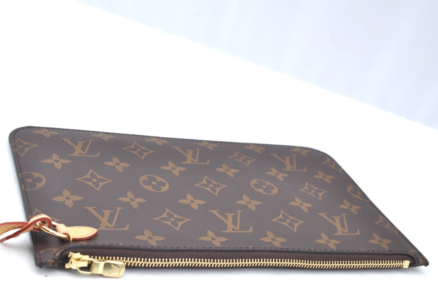 Authentic Louis Vuitton Monogram Neverfull Pouch Purse Clutch Bag LV K4411