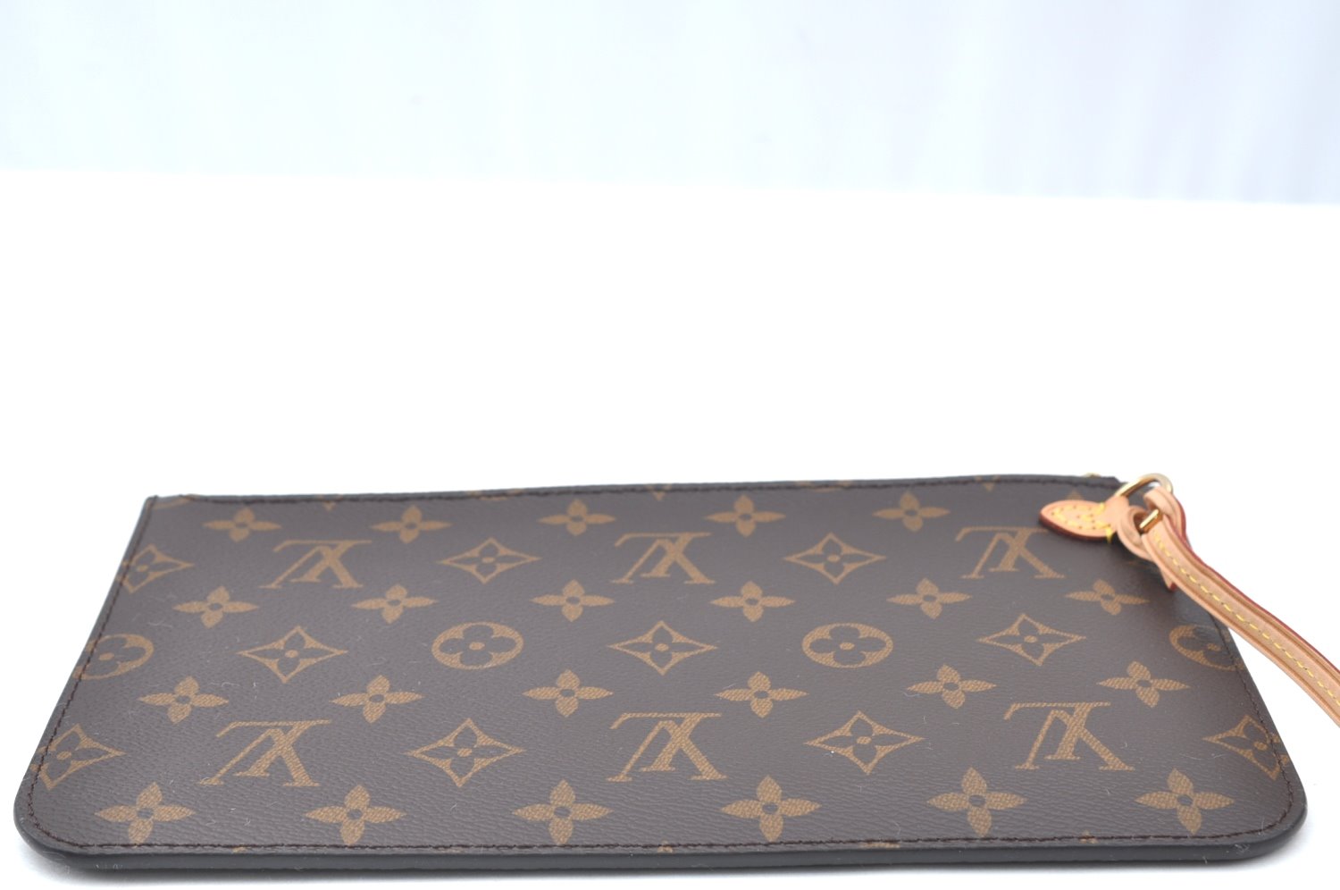 Authentic Louis Vuitton Monogram Neverfull Pouch Purse Clutch Bag LV K4411