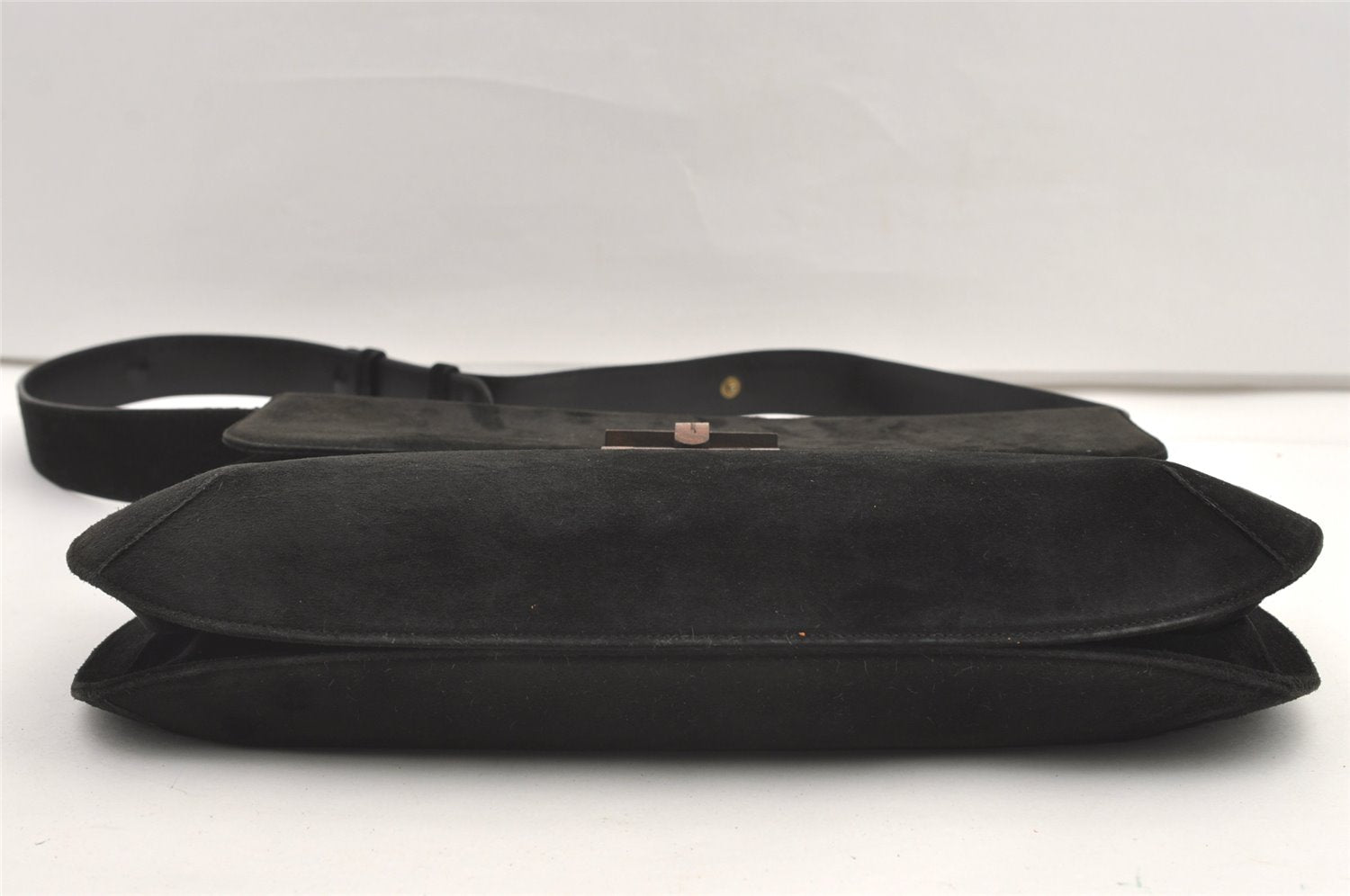 Authentic Salvatore Ferragamo Suede Leather Shoulder Hand Bag Purse Black 0000K