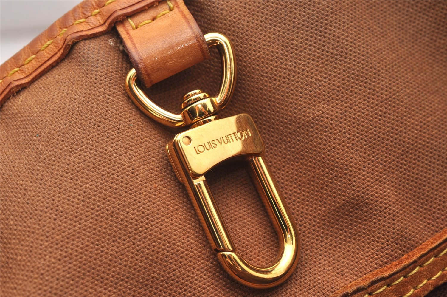 Authentic Louis Vuitton Monogram Batignolles Horizontal Tote Bag M51154 LV 0003J