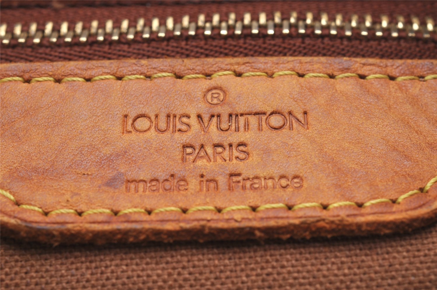 Authentic Louis Vuitton Monogram Batignolles Horizontal Tote Bag M51154 LV 0003J