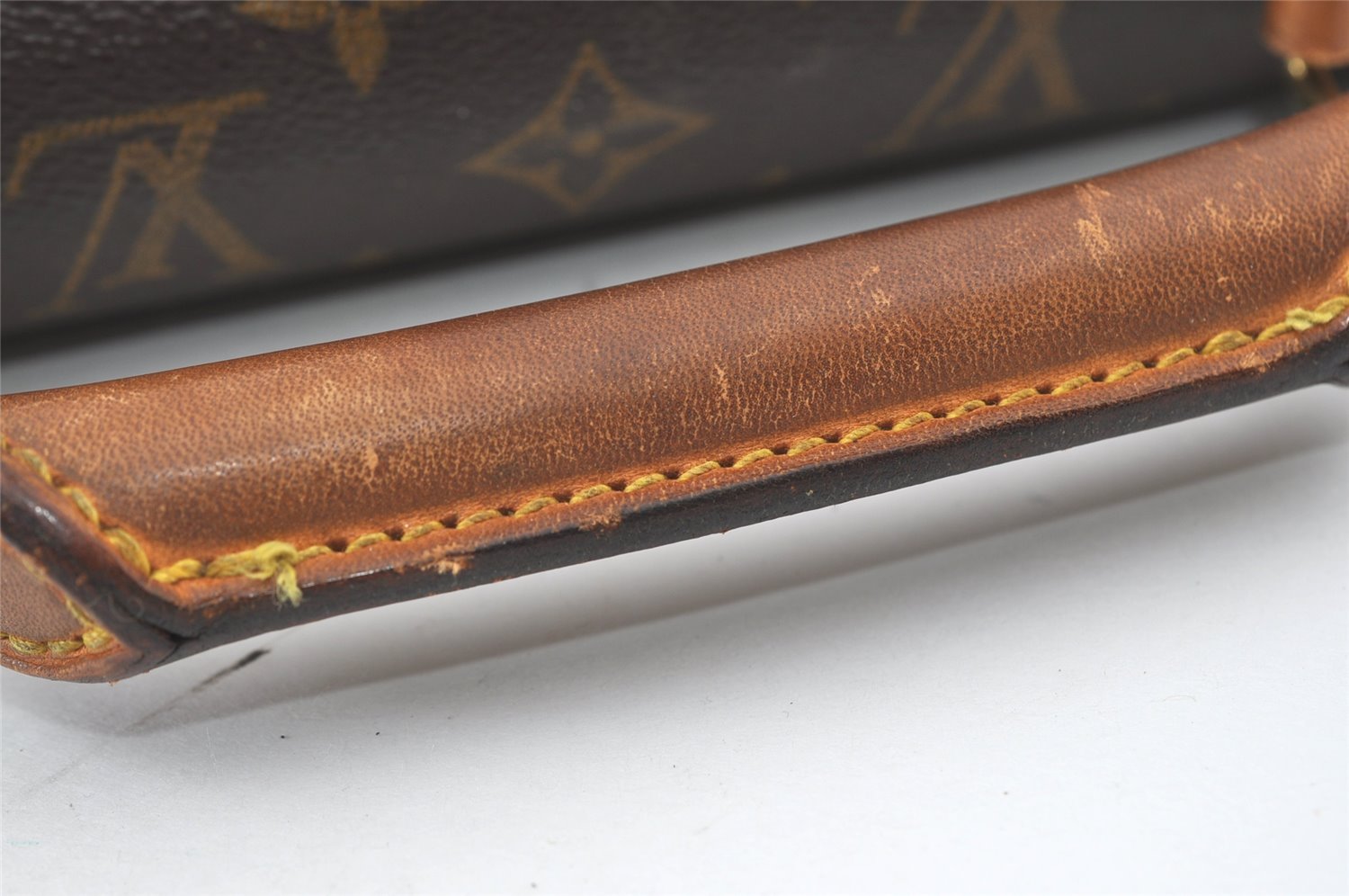 Authentic Louis Vuitton Monogram Serviette Conseiller Briefcase M53331 LV 0007J