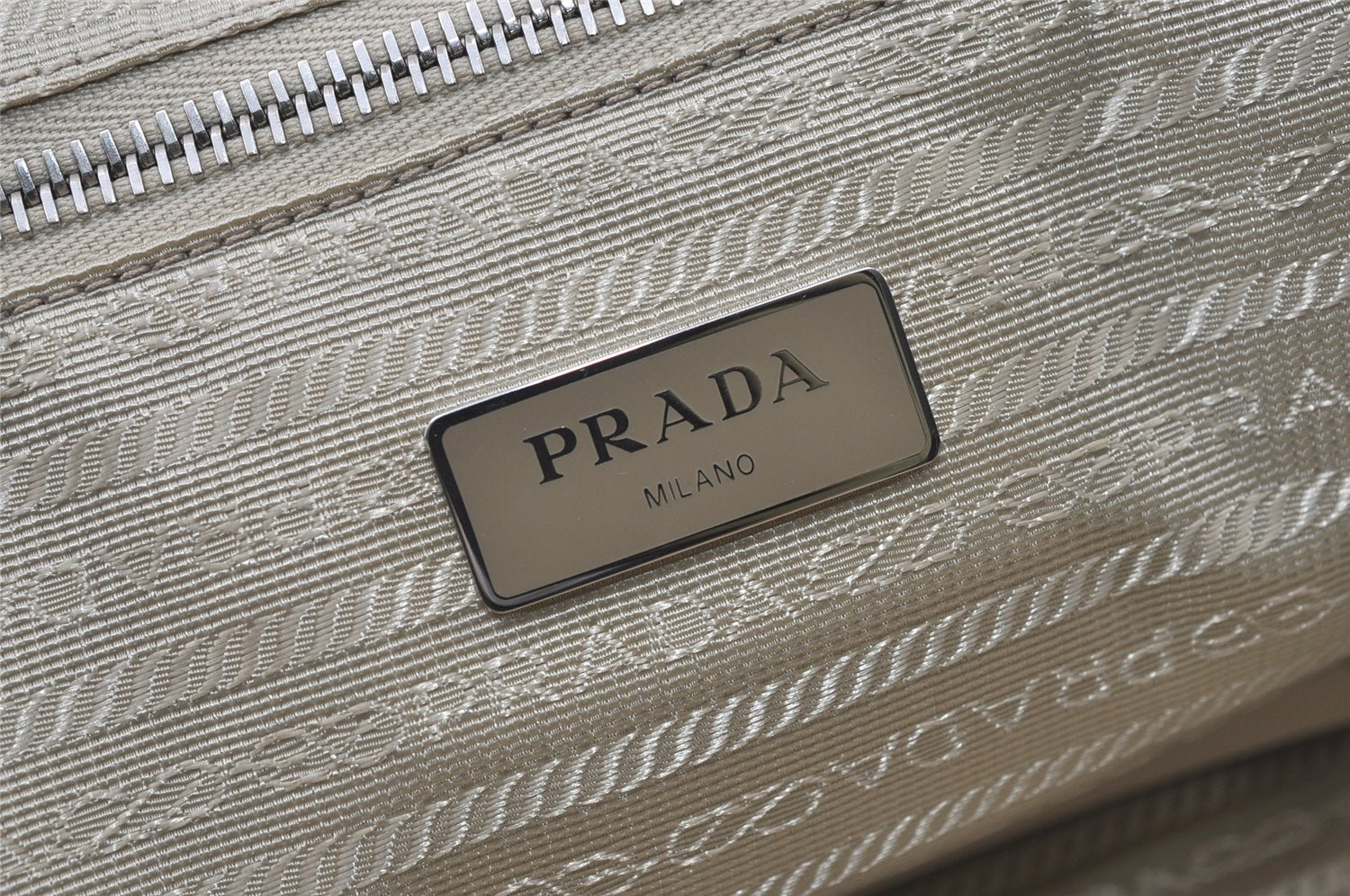 Authentic PRADA Vela Nylon Tessuto Leather Shoulder Tote Bag 1BG107 Beige 0024K