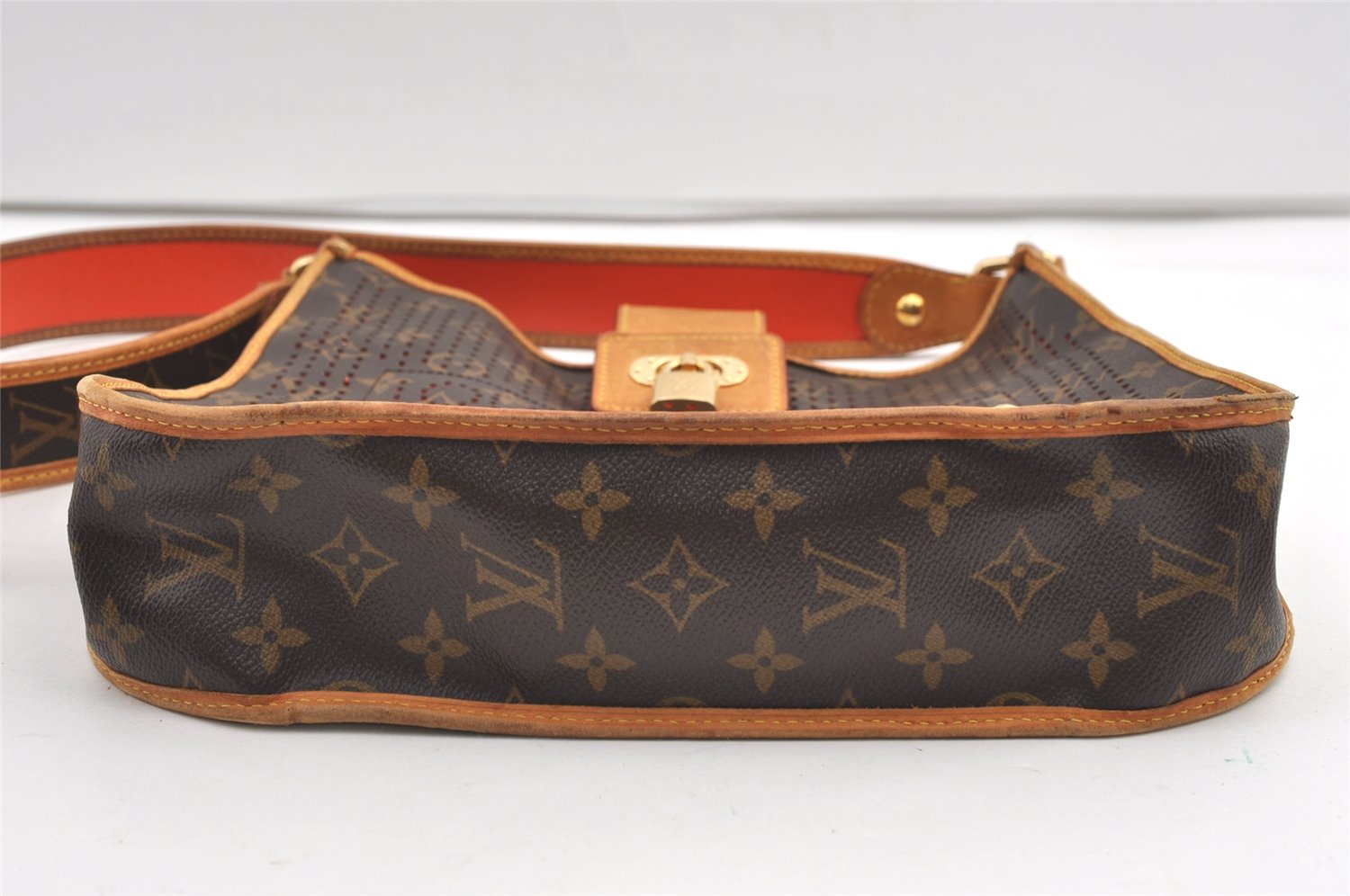 Auth Louis Vuitton Monogram Perfo Musette Shoulder Cross Bag Red M95174 LV 0031K