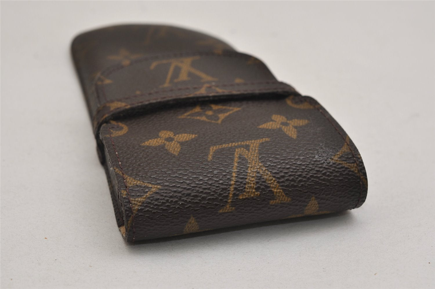 Authentic Louis Vuitton Monogram Etui Lunette Rabat Glasses Case M62970 LV 0033K