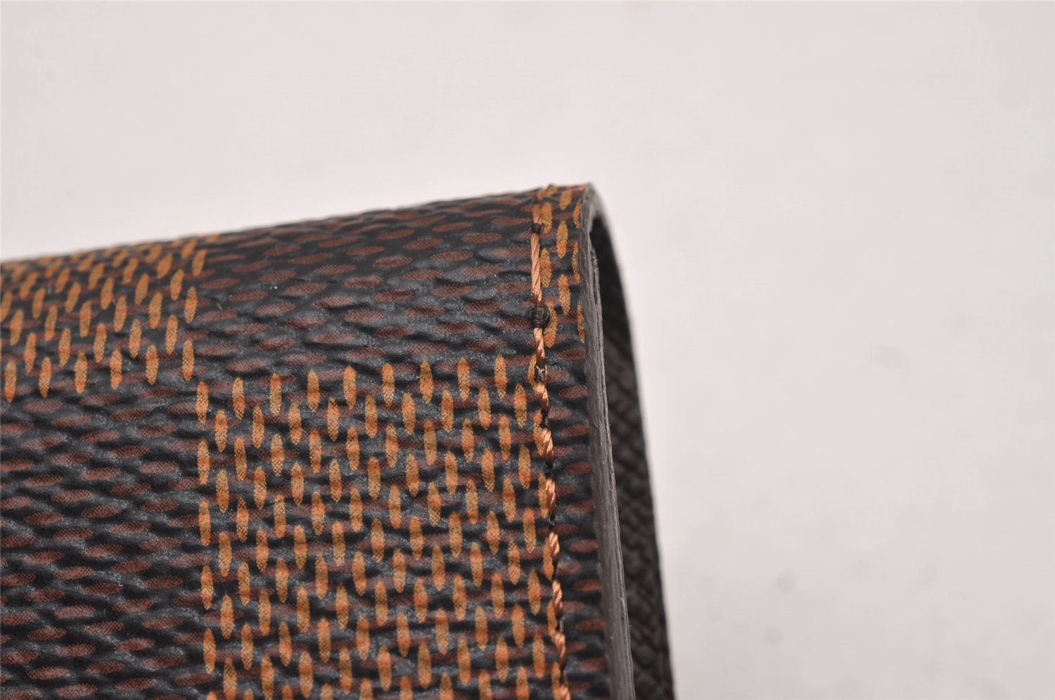 Authentic Louis Vuitton Damier Multicles 4 Key Case Holder N62631 LV Box 0035J