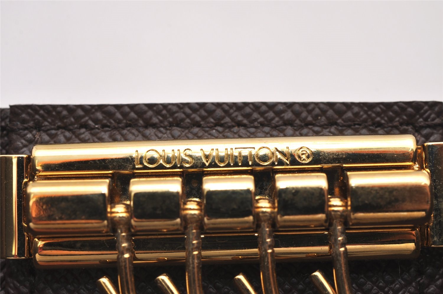 Authentic Louis Vuitton Damier Multicles 4 Key Case Holder N62631 LV Box 0035J