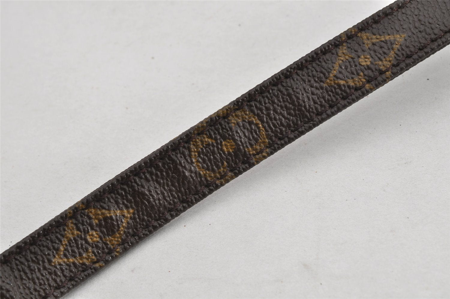 Authentic Louis Vuitton Monogram Shoulder Strap 39.2