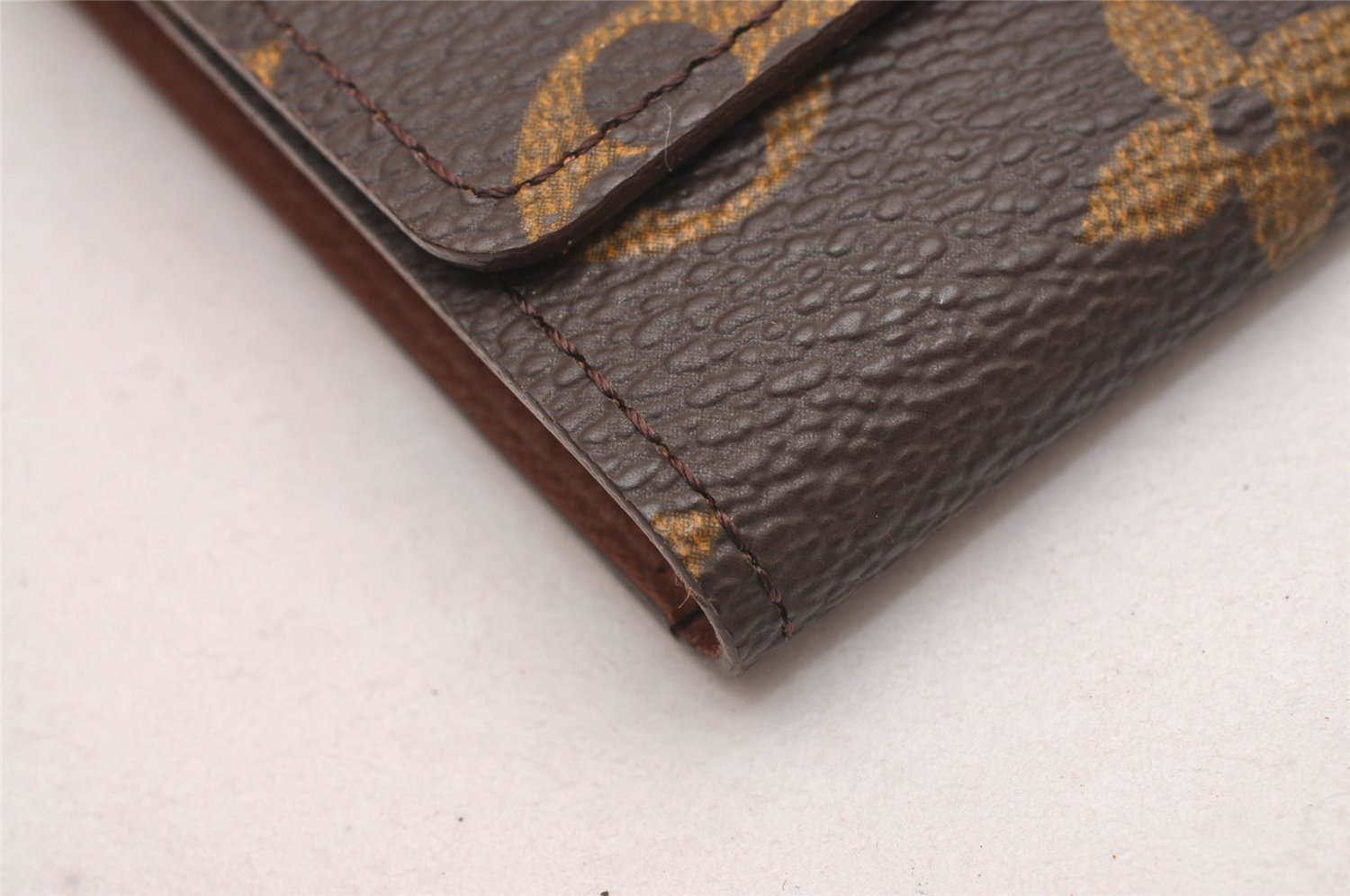 Authentic Louis Vuitton Monogram Multicles 6 Six Hooks Key Case M62630 LV 0039J