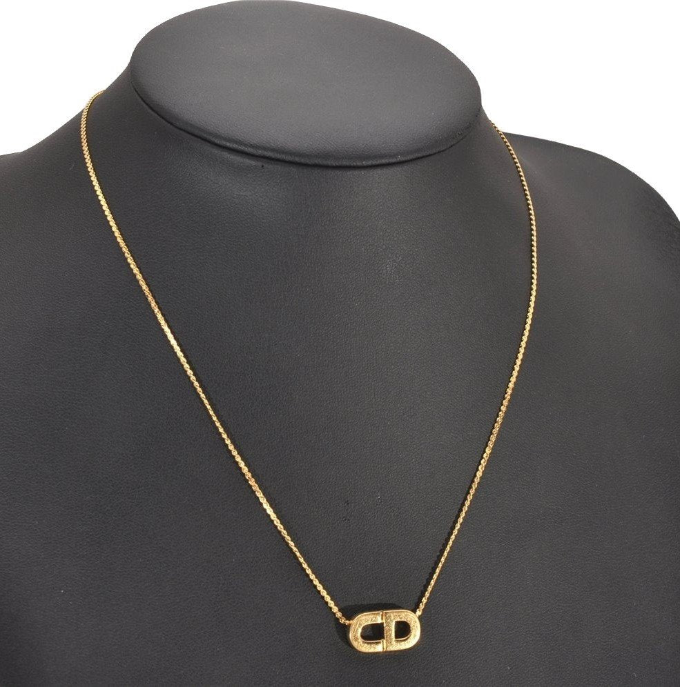 Authentic Christian Dior Gold Tone Chain Pendant Necklace CD 0042J