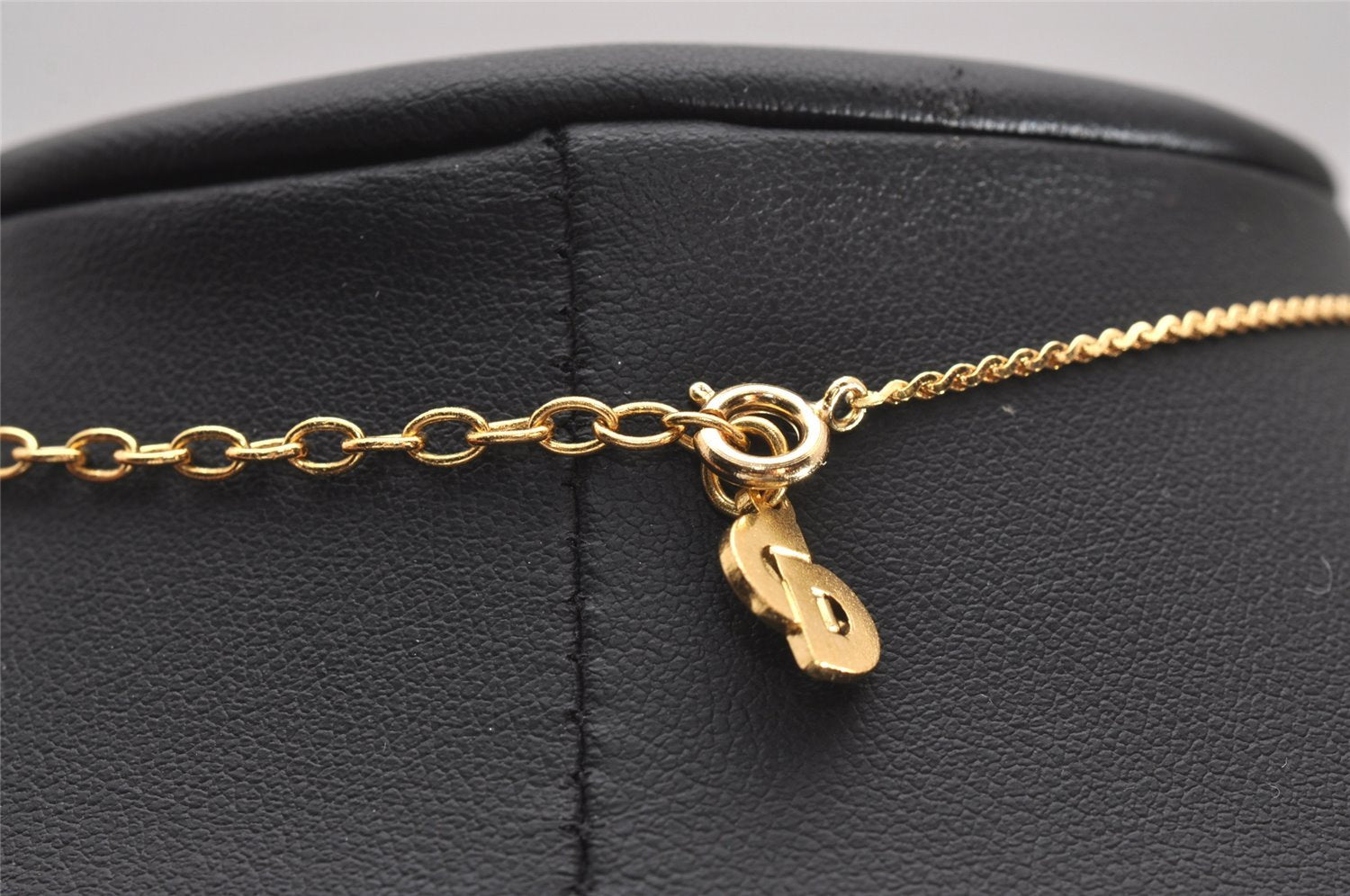 Authentic Christian Dior Gold Tone Chain Pendant Necklace CD 0042J