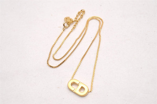 Authentic Christian Dior Gold Tone Chain Pendant Necklace CD 0042J