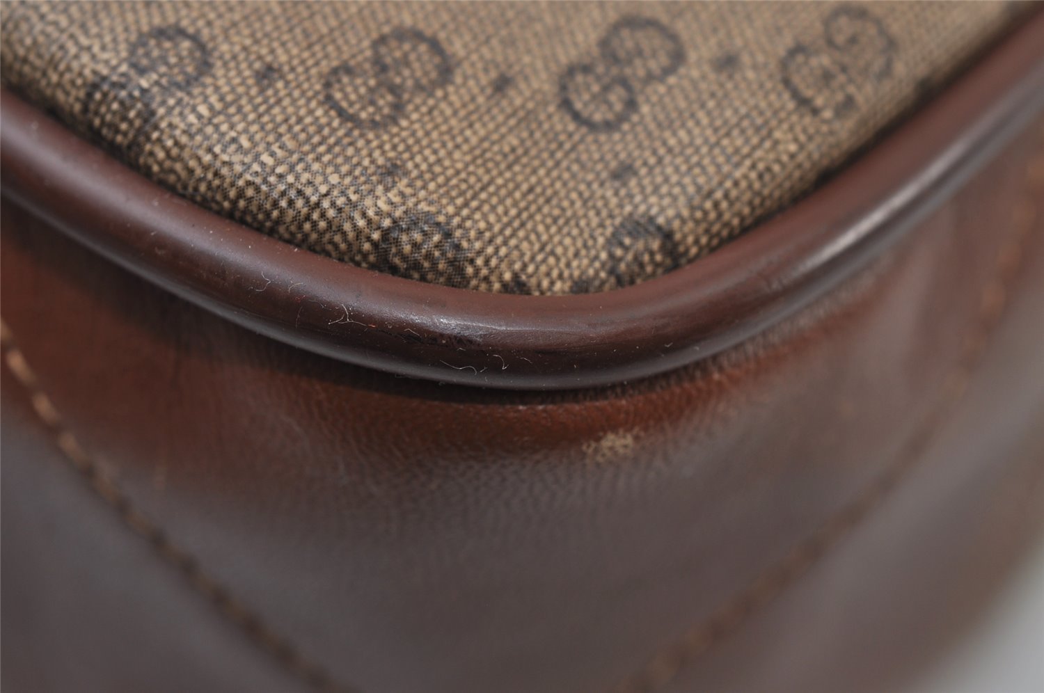 Authentic GUCCI Web Sherry Line Micro GG PVC Leather Shoulder Bag Brown 0051J