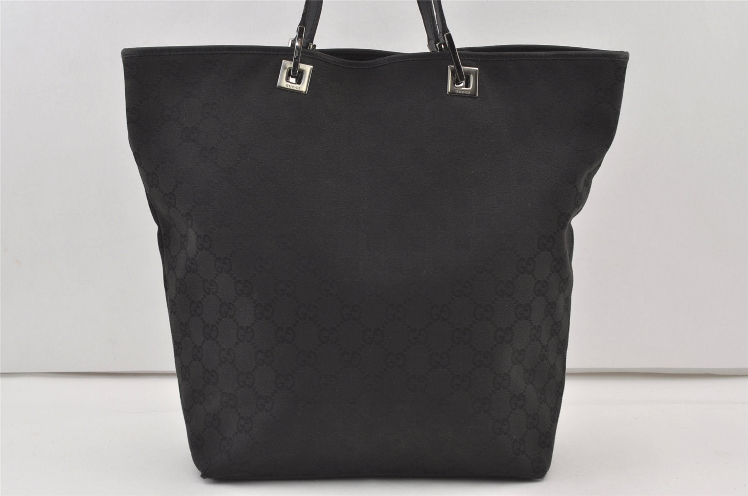 Authentic GUCCI Vintage Shoulder Tote Bag GG Canvas Leather 31243 Black 0054K