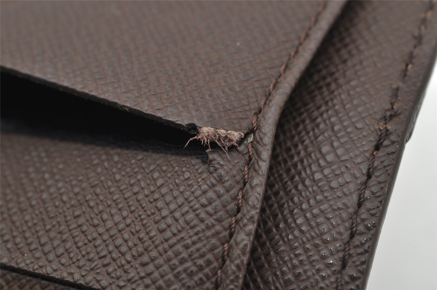 Authentic Louis Vuitton Damier Compact Zip Bifold Wallet Purse N61668 LV 0055J