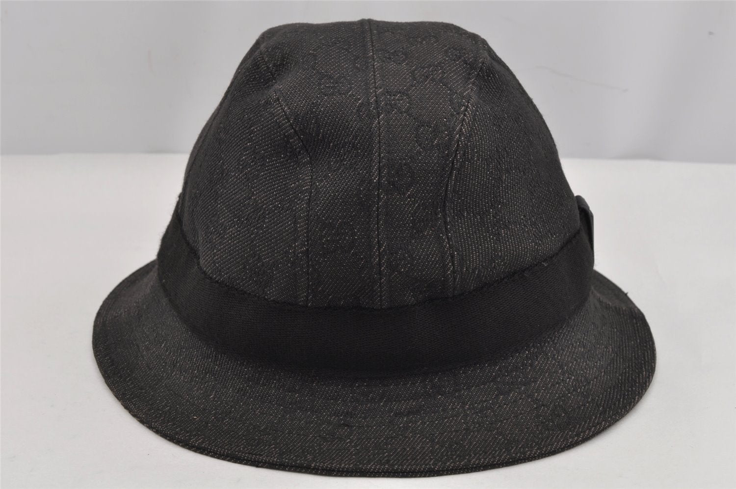 Authentic GUCCI Vintage Bucket Hat GG Canvas Leather Size XL Black 0056K