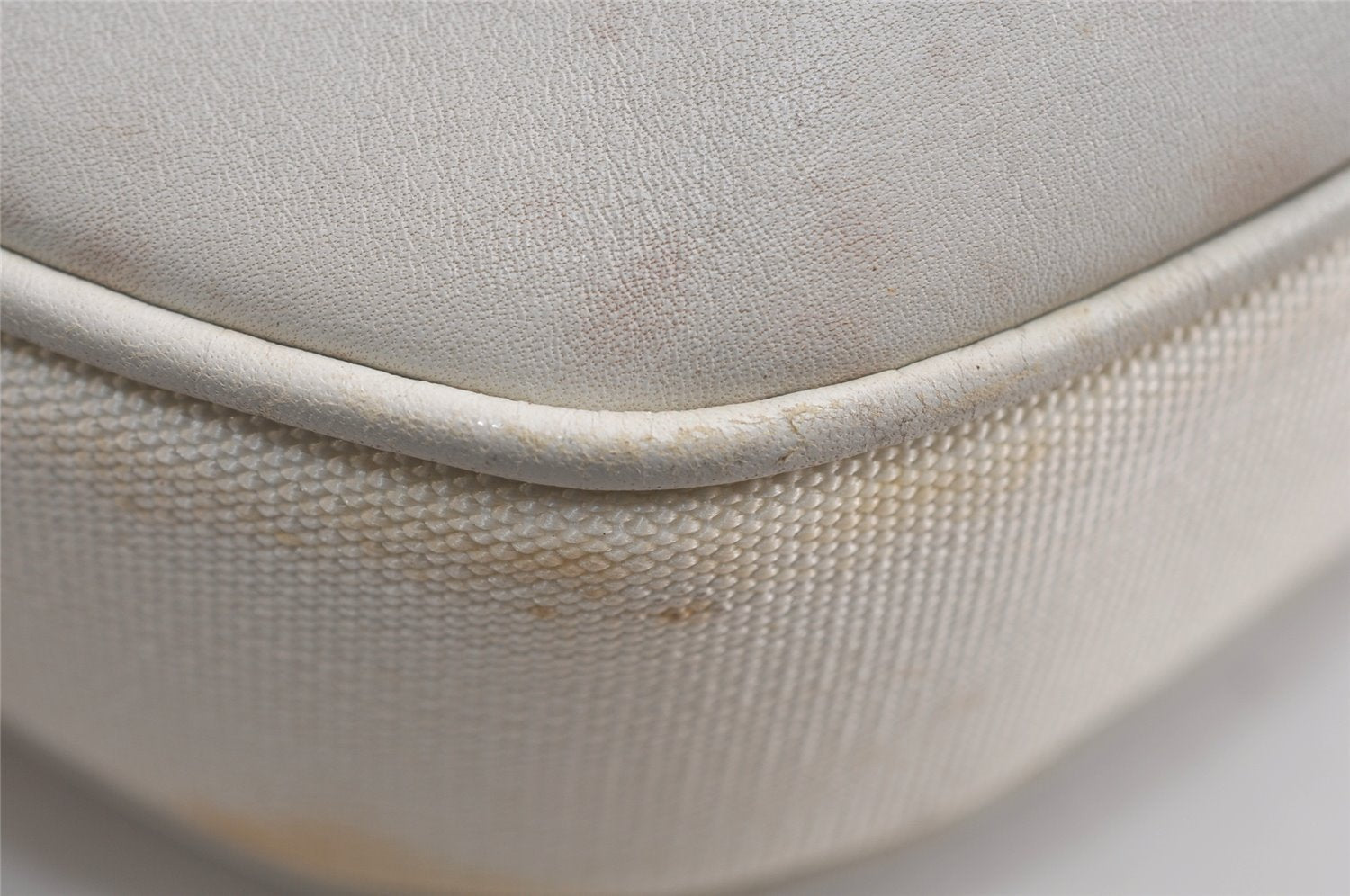 Authentic GUCCI Shoulder Cross Body Bag Purse Leather 0013315 White 0057K