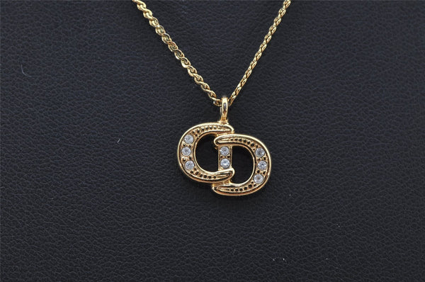 Authentic Christian Dior Gold Tone Chain Rhinestone Pendant Necklace CD 0063J