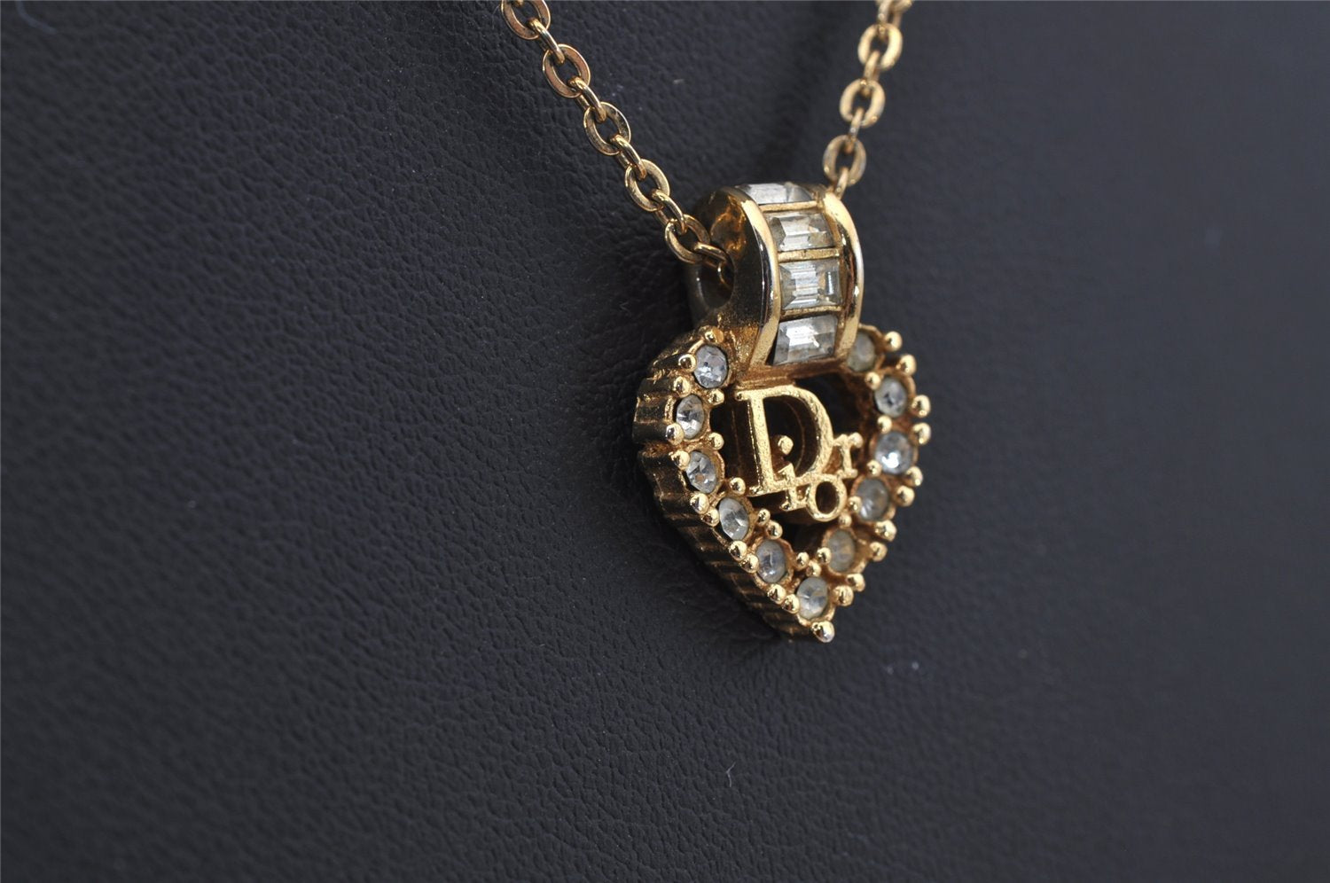 Authentic Christian Dior Gold Tone Chain Rhinestone Pendant Necklace CD 0064J