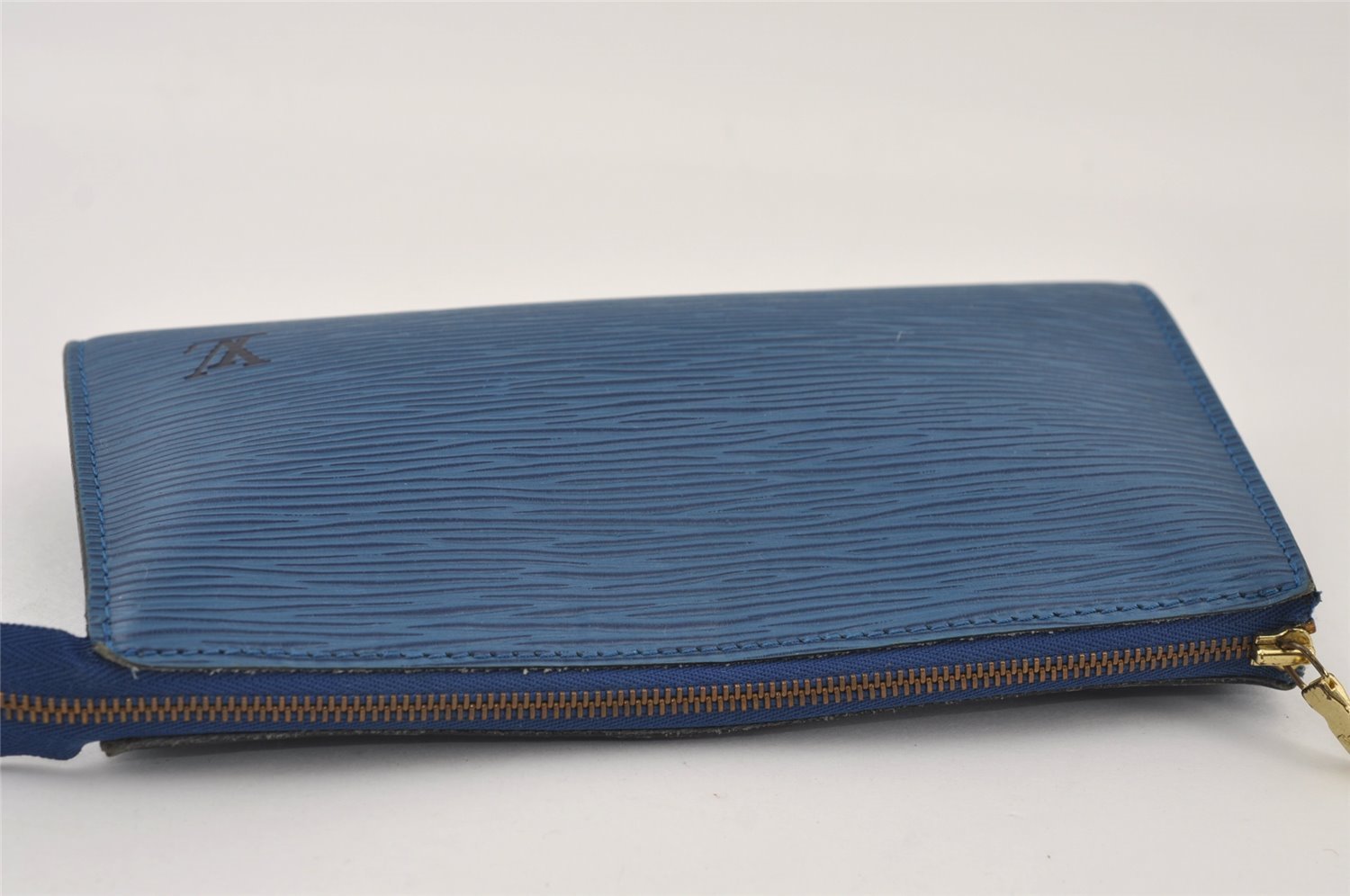 Authentic Louis Vuitton Epi Pochette Accessoires Pouch Blue M52945 LV 0066J