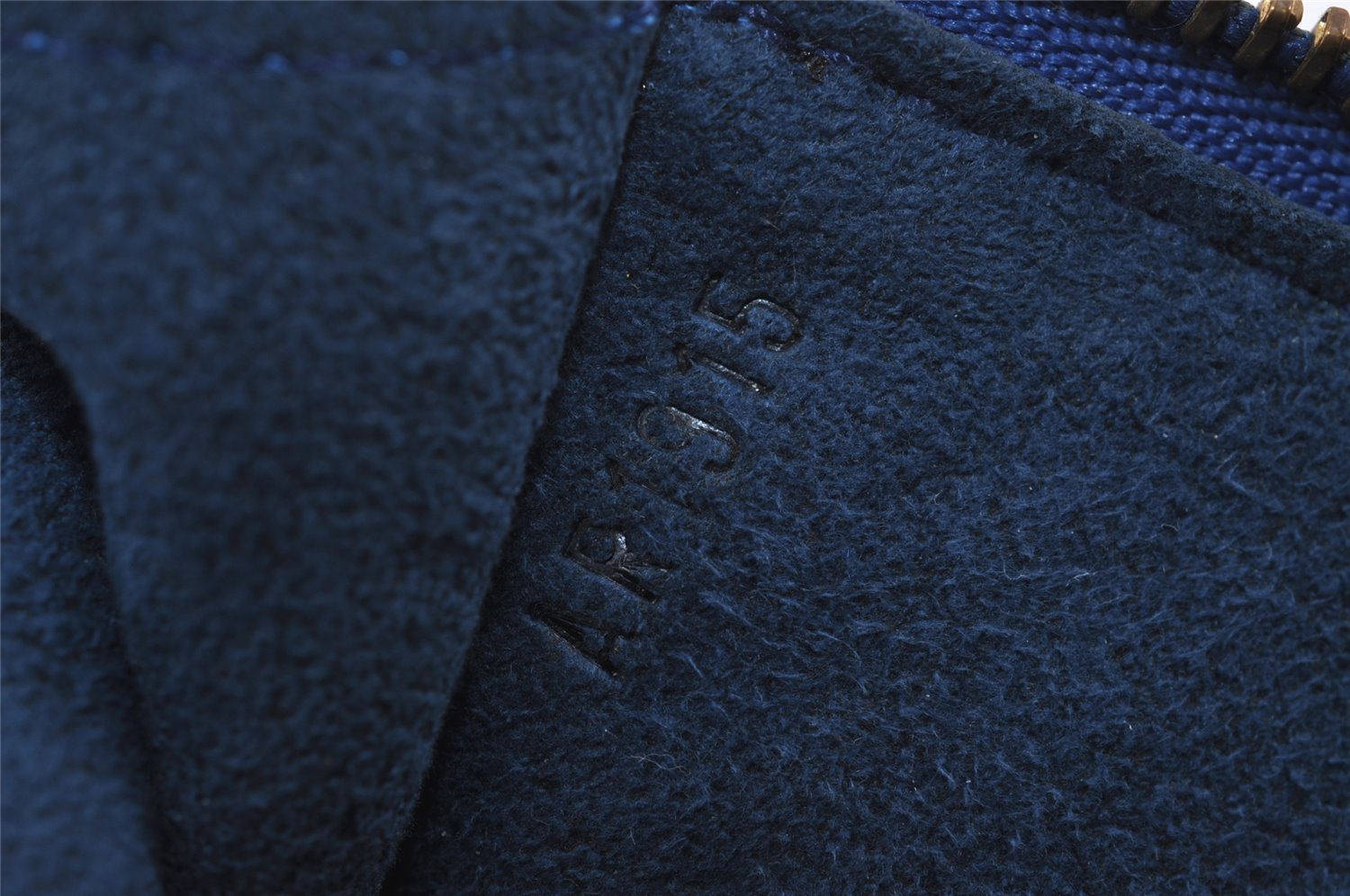 Authentic Louis Vuitton Epi Pochette Accessoires Pouch Blue M52945 LV 0066J