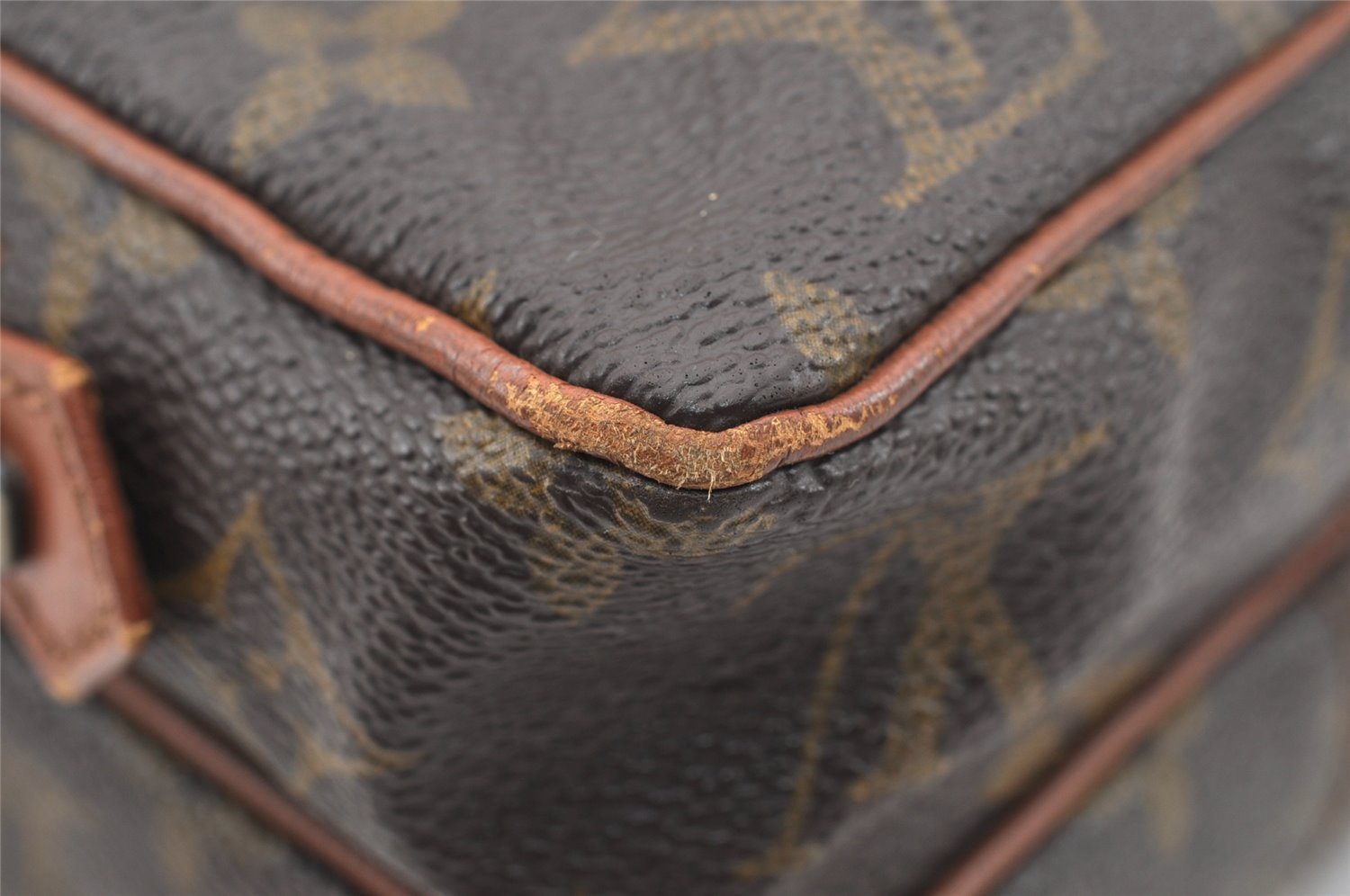 Authentic Louis Vuitton Monogram Amazone Shoulder Cross Body Bag Old Model 0067J