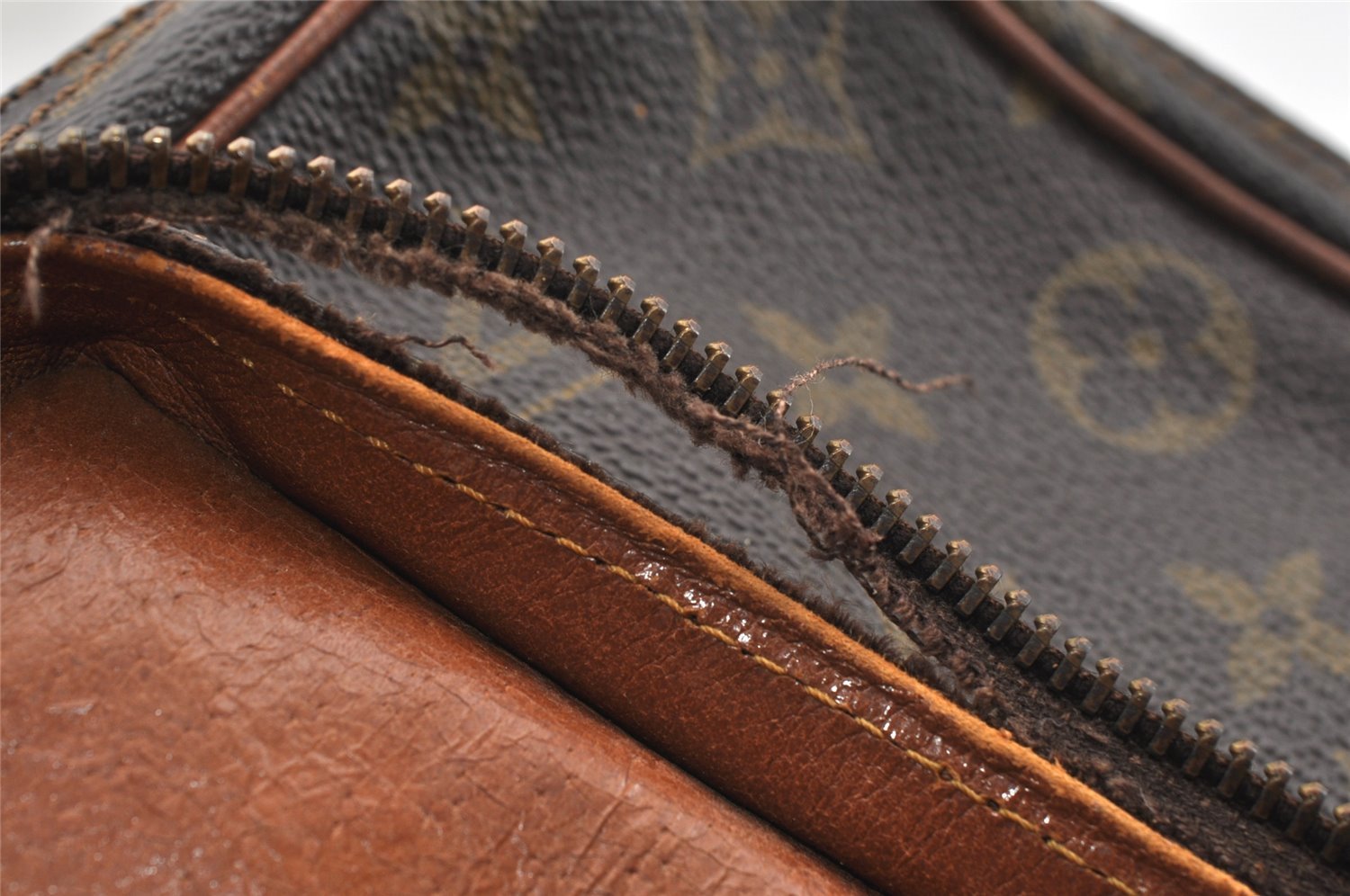 Authentic Louis Vuitton Monogram Amazone Shoulder Cross Body Bag Old Model 0067J