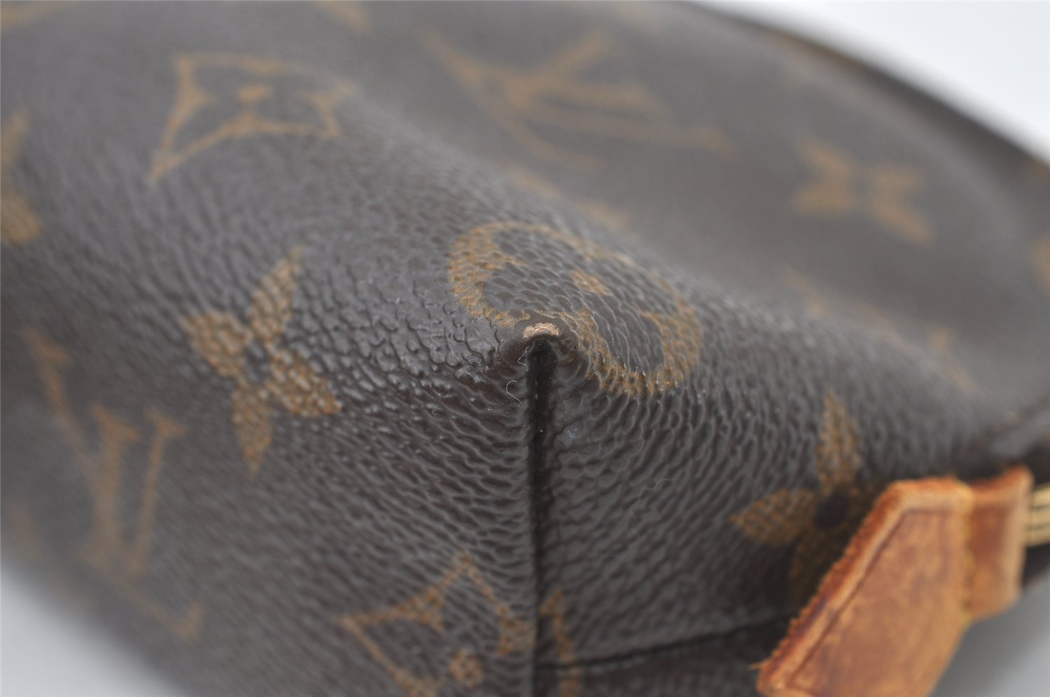 Authentic Louis Vuitton Monogram Pochette Cosmetic Pouch M47515 LV 0073J