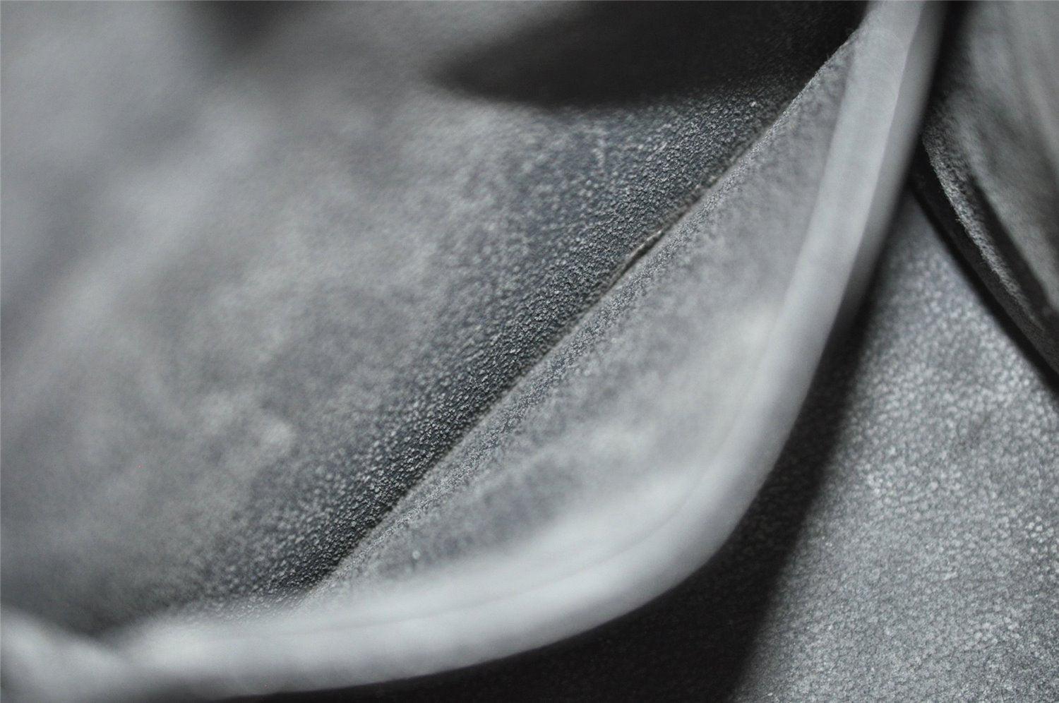 Authentic Louis Vuitton Epi Riviera Hand Bag Black M48182 LV Junk 0074J