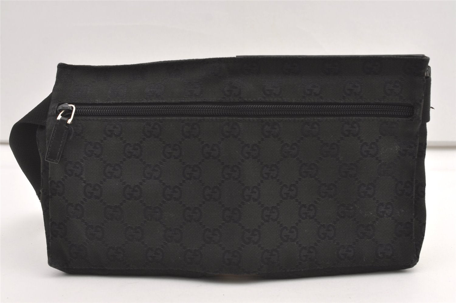 Authentic GUCCI Vintage Waist Body Bag Purse GG Canvas Leather 28566 Black 0078K