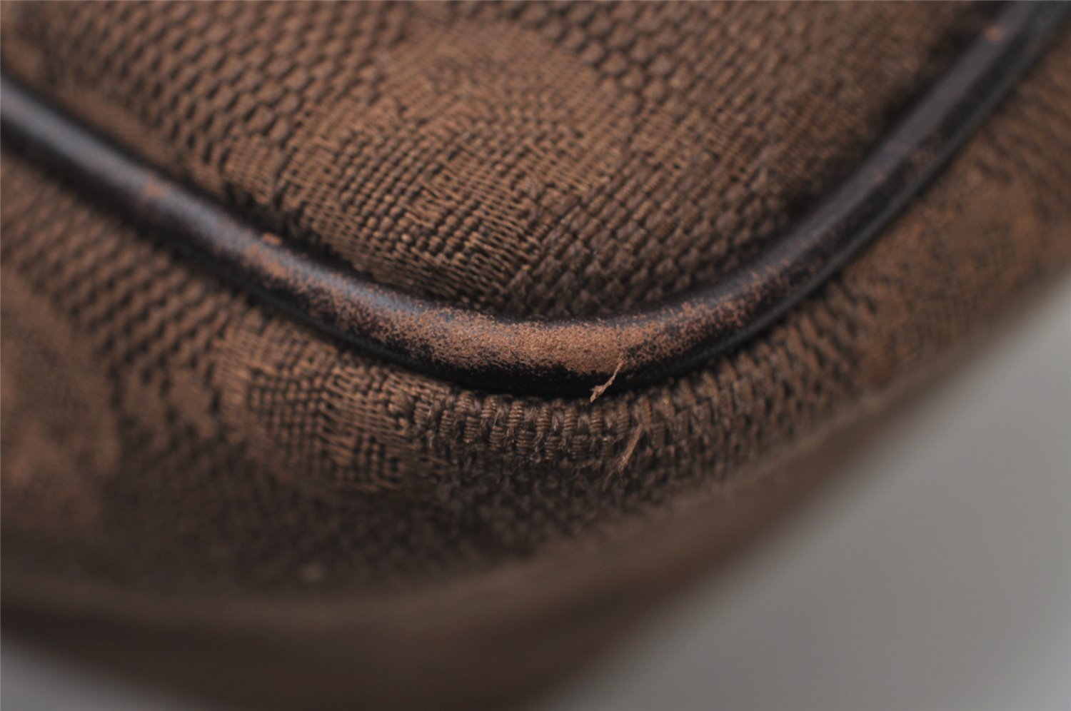 Authentic GUCCI Hand Bag Pouch Purse GG Canvas Leather 106644 Brown 0082J