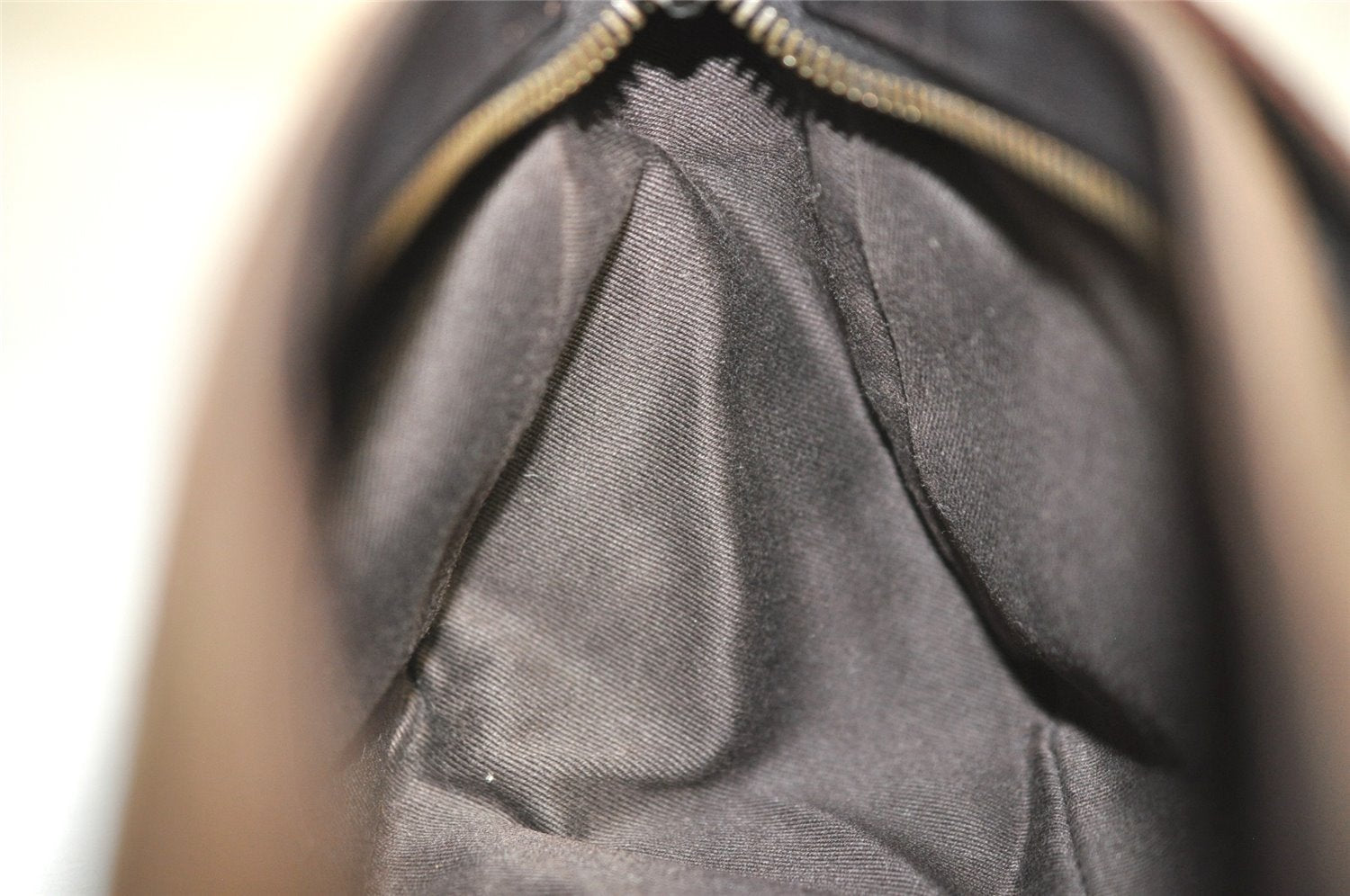 Authentic GUCCI Hand Bag Pouch Purse GG Canvas Leather 106644 Brown 0082J