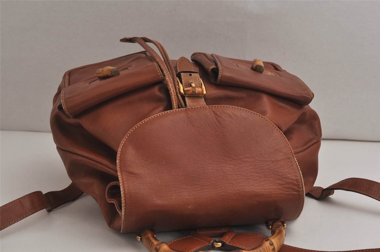 Authentic GUCCI Vintage Bamboo Drawstring Backpack Leather Brown 0082K
