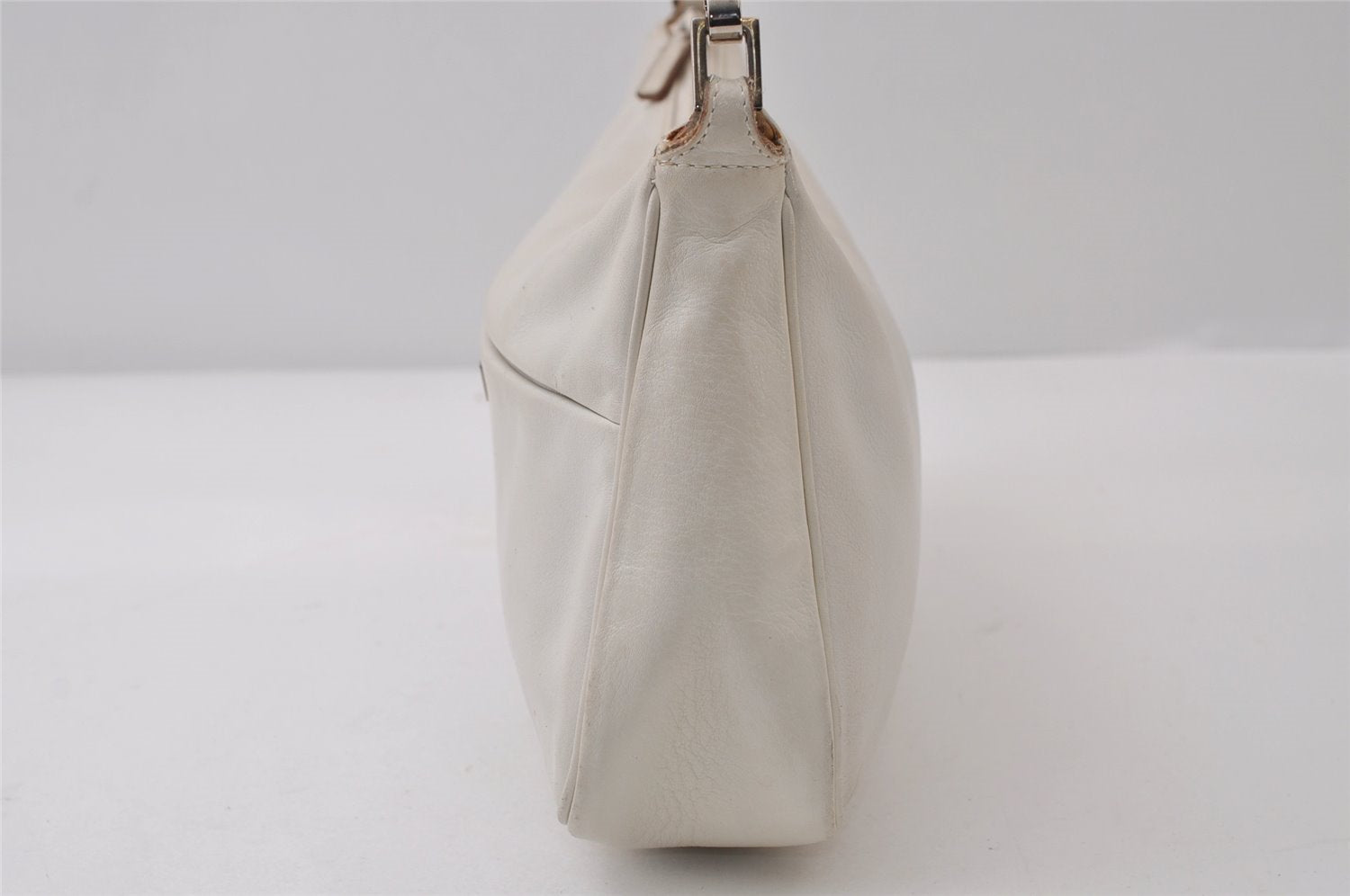 Authentic GUCCI Bamboo Shoulder Hand Bag Purse Leather 0013865 White 0085J