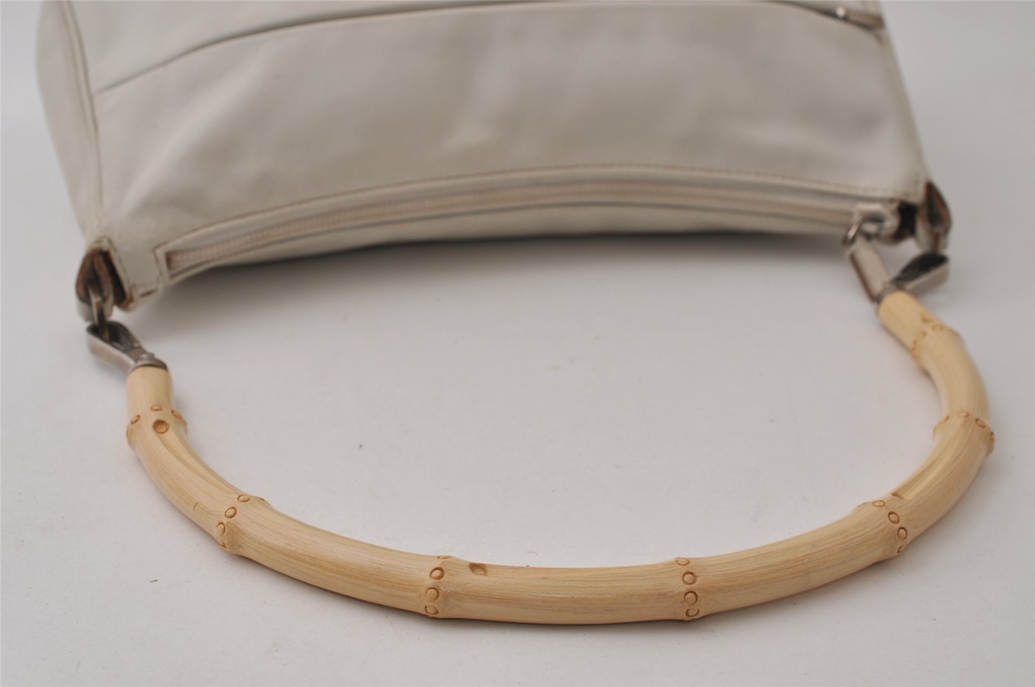Authentic GUCCI Bamboo Shoulder Hand Bag Purse Leather 0013865 White 0085J