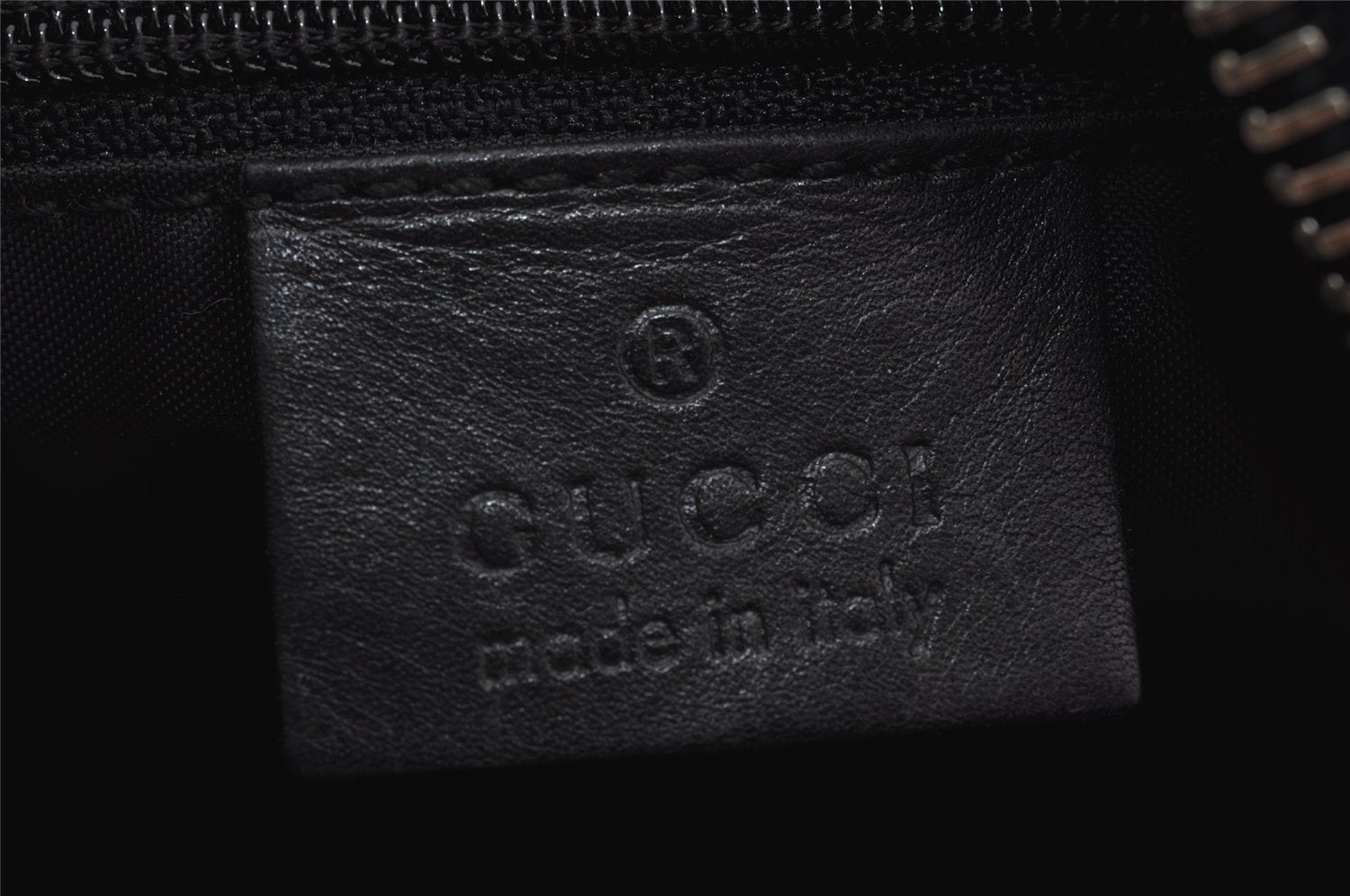 Authentic GUCCI Vintage Shoulder Bag Purse Leather 0013812 Black 0092J