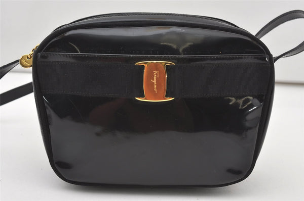 Authentic Salvatore Ferragamo Vara Shoulder Cross Body Bag Enamel Black SF 0093J