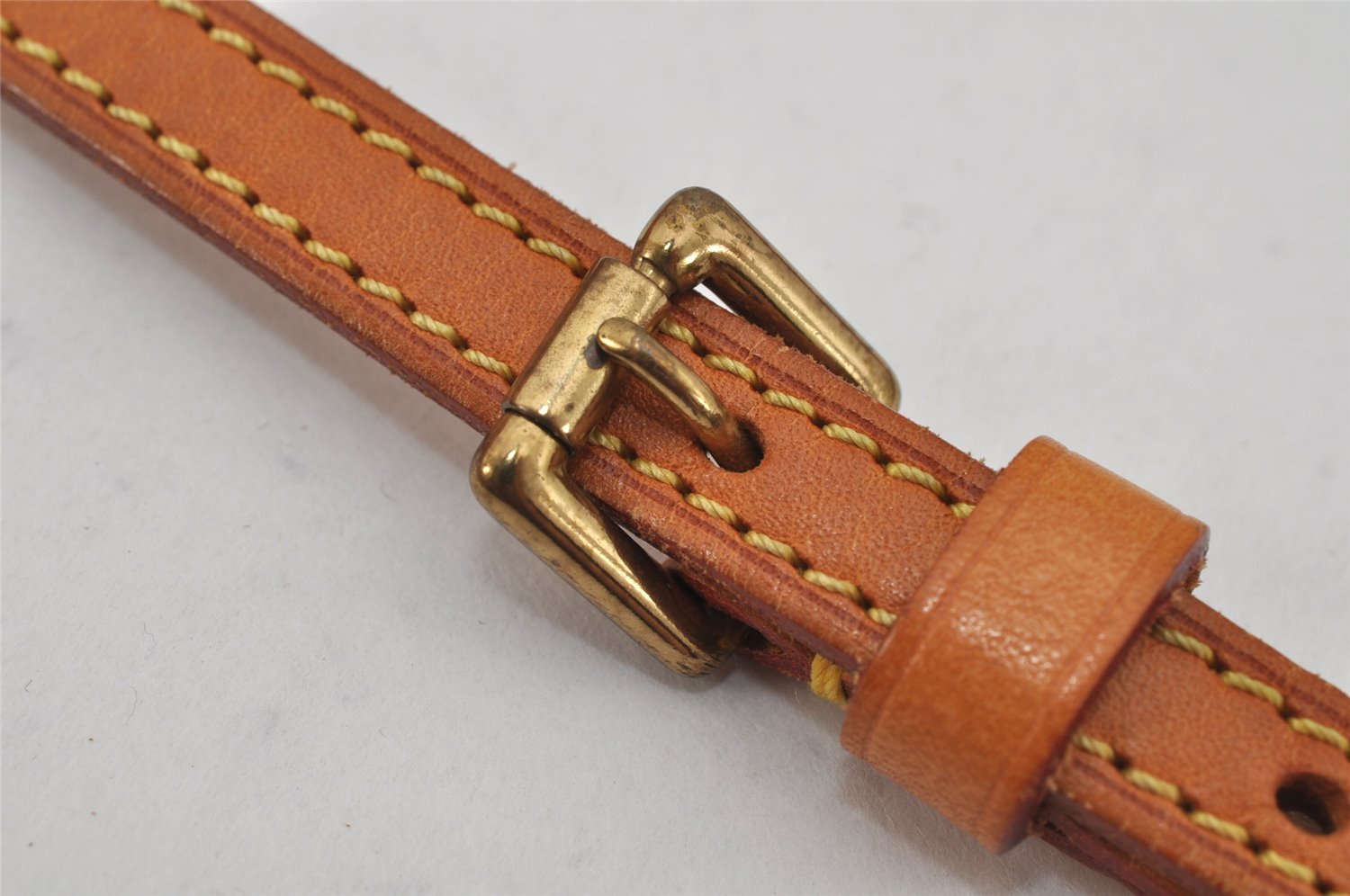 Authentic Louis Vuitton Leather Shoulder Strap Beige 40.6-47.6