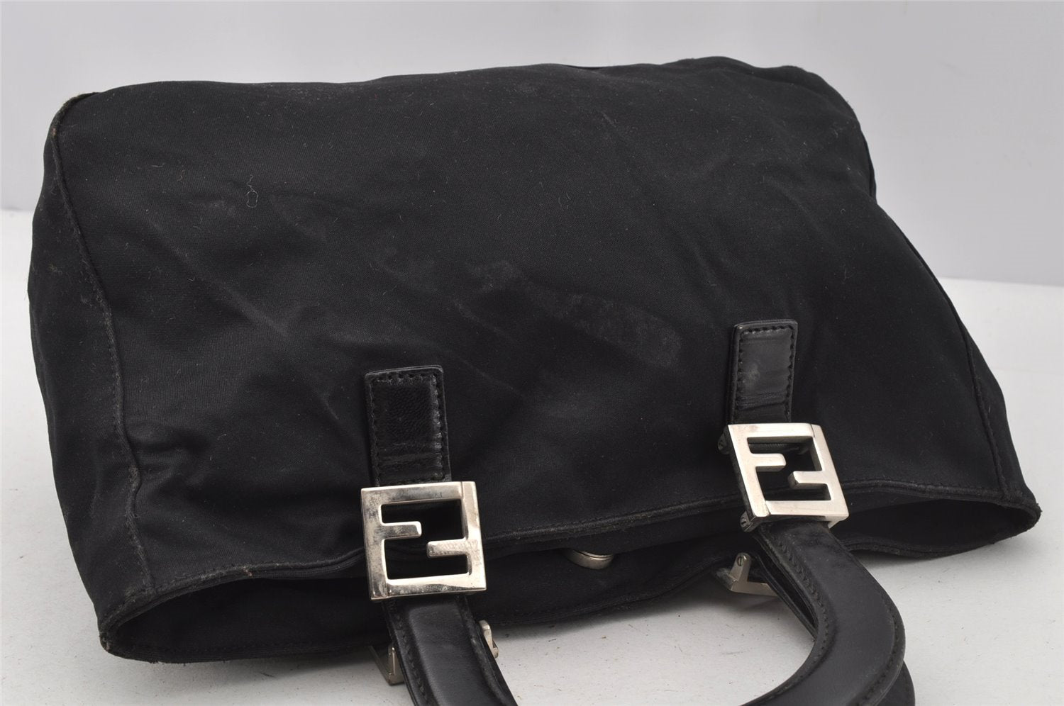 Authentic FENDI Vintage Shoulder Hand Bag Purse Jersey Leather Black Junk 0097J