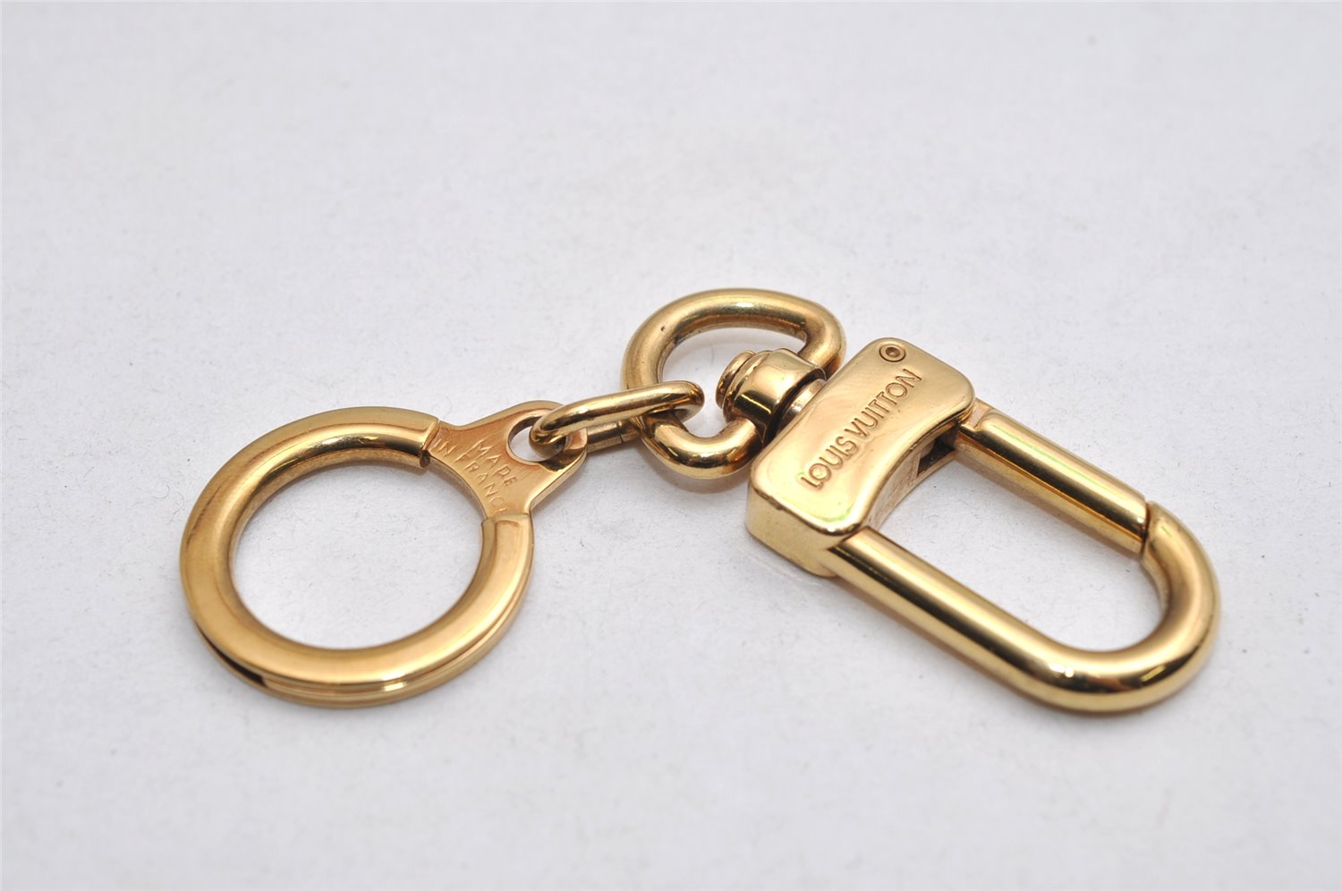 Authentic Louis Vuitton Charm Key Chain Anokre Gold M62698 LV 0097K