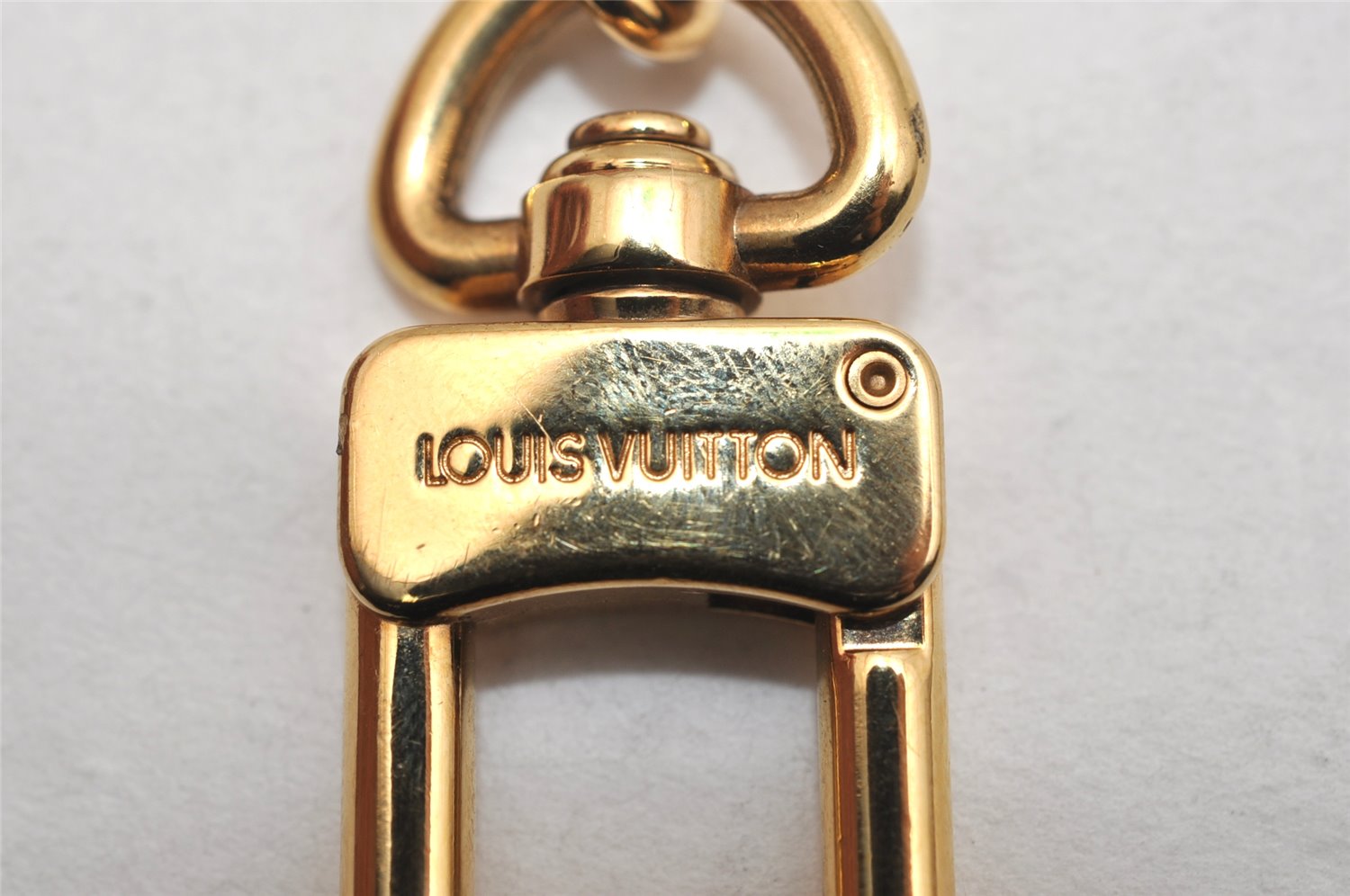 Authentic Louis Vuitton Charm Key Chain Anokre Gold M62698 LV 0097K