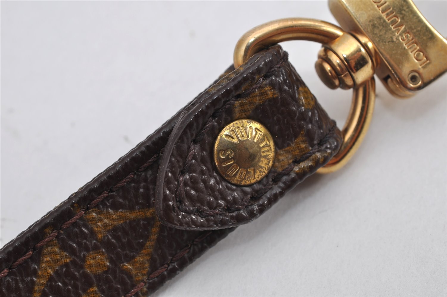 Authentic Louis Vuitton Vintage Monogram Shoulder Strap 46.2