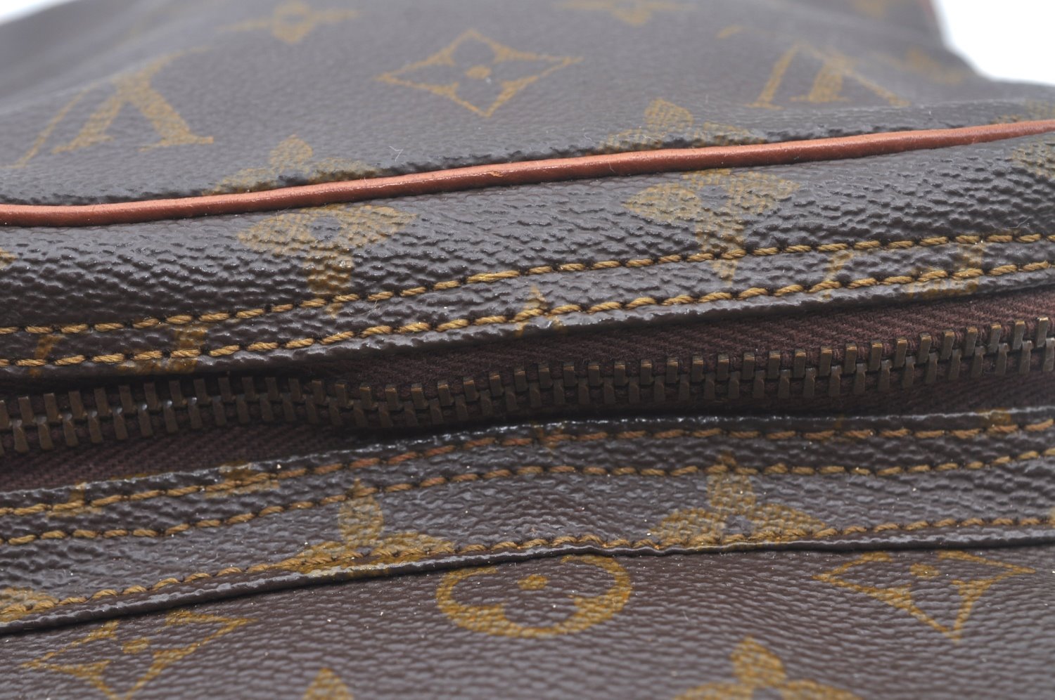 Authentic Louis Vuitton Monogram Amazone Shoulder Cross Body Bag Old Model 0106J