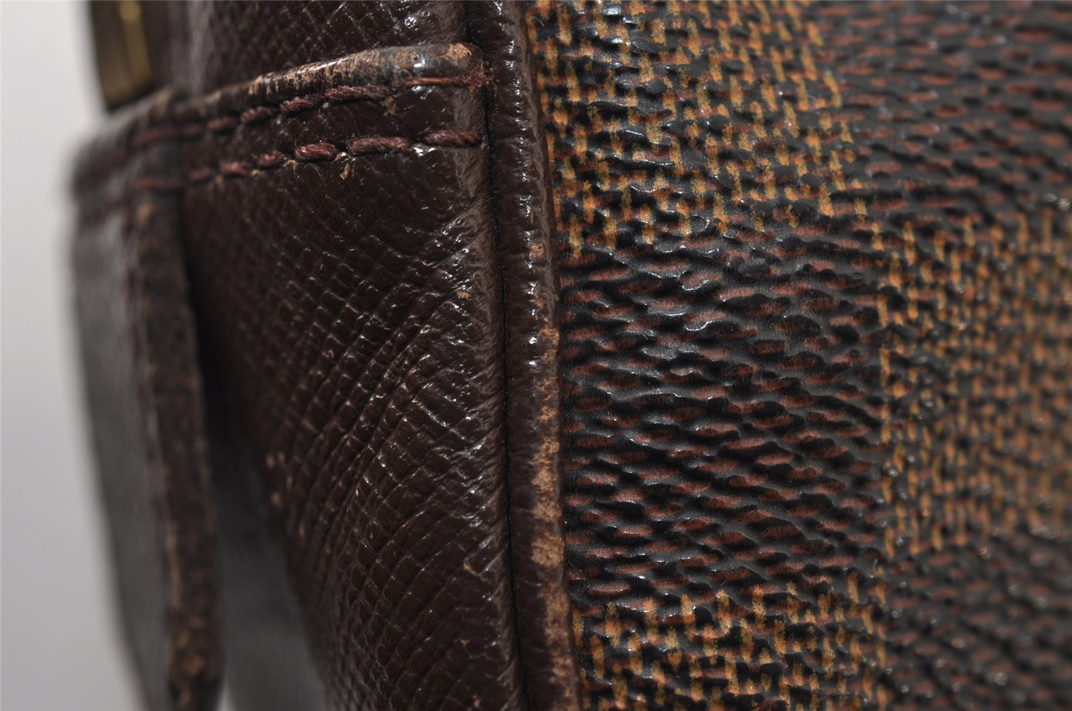 Authentic Louis Vuitton Damier Trousse Toilette Clutch Hand Bag N47623 LV 0107J